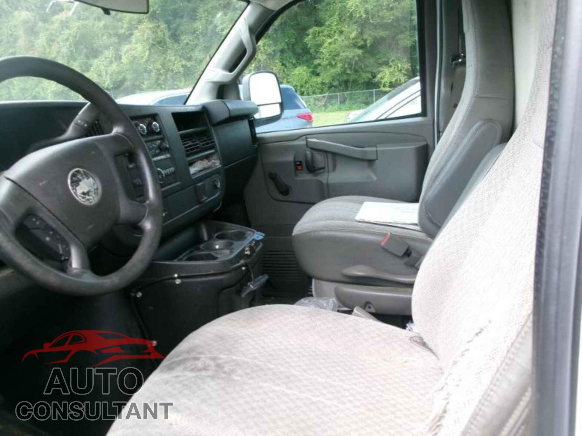 CHEVROLET EXPRESS G3500 2017 - 1GB0GRFF9H1336221