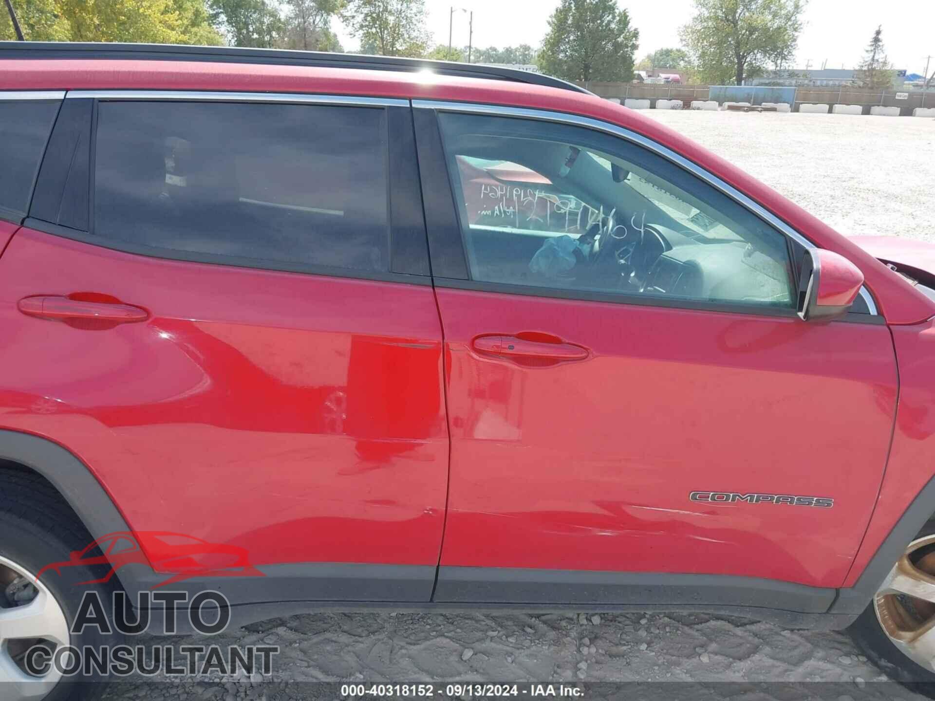 JEEP COMPASS 2018 - 3C4NJDBB1JT350265