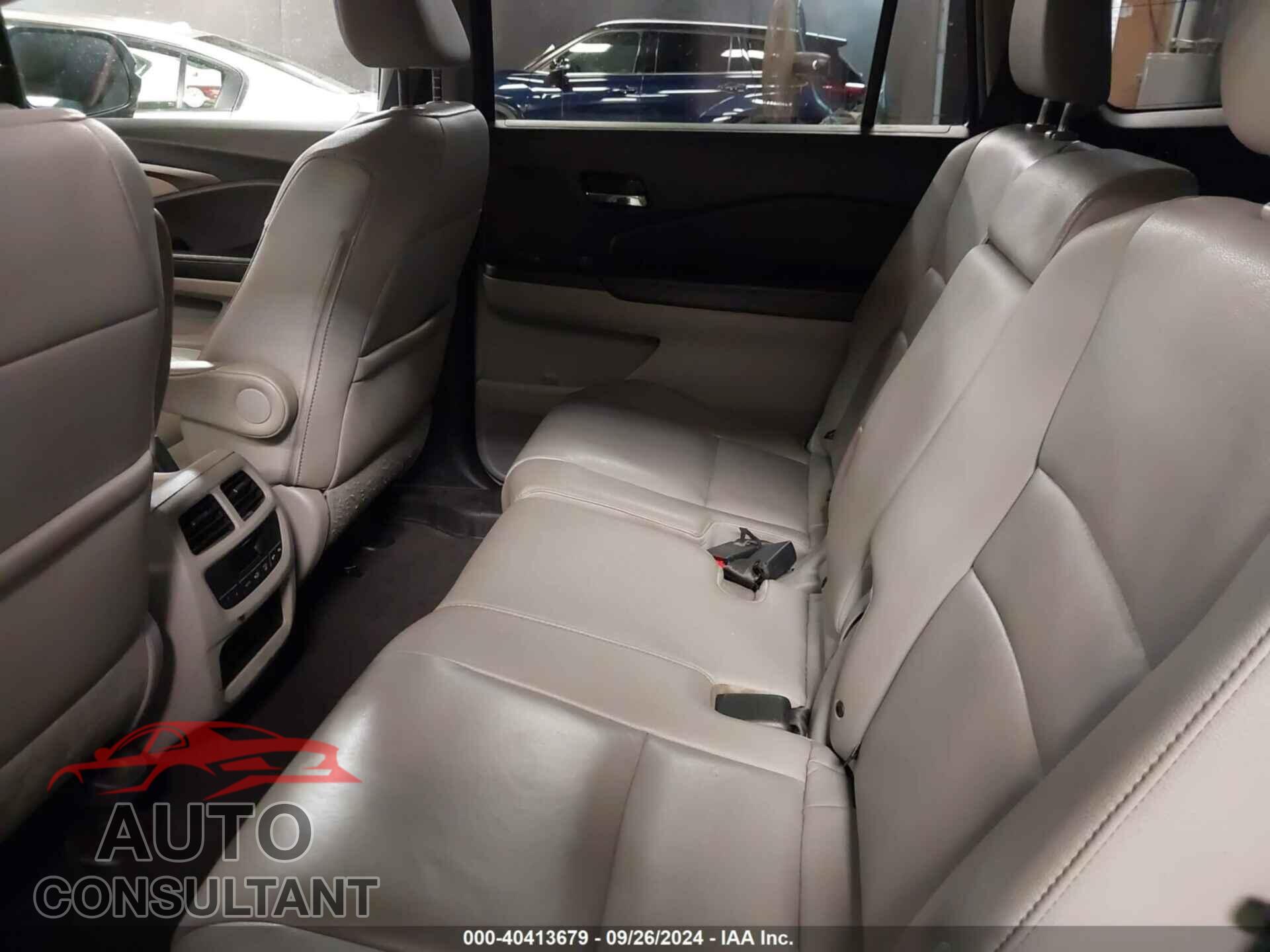 HONDA PILOT 2016 - 5FNYF6H56GB098709