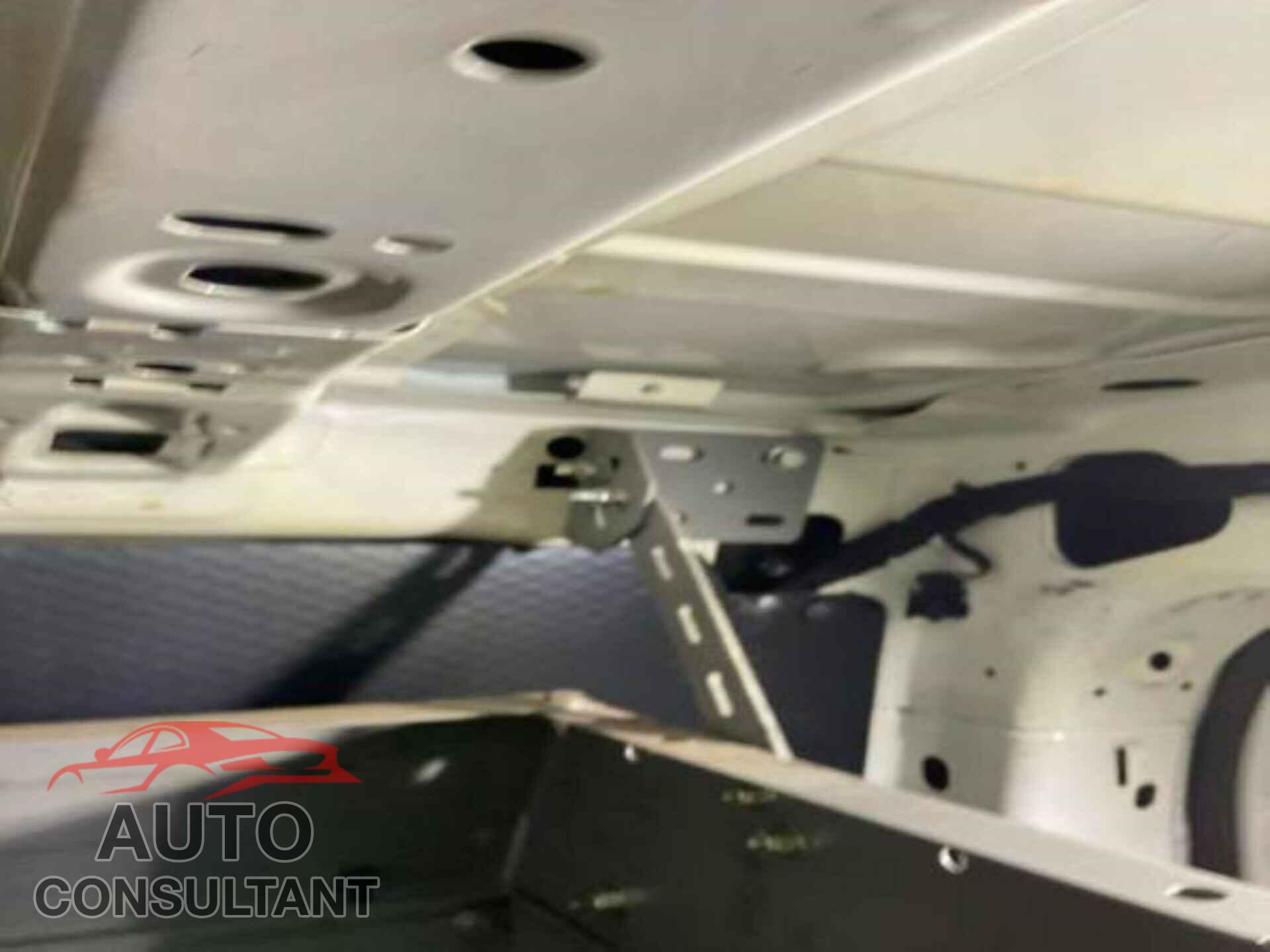 FORD TRANSIT 2019 - 1FTYR1YM6KKB87841