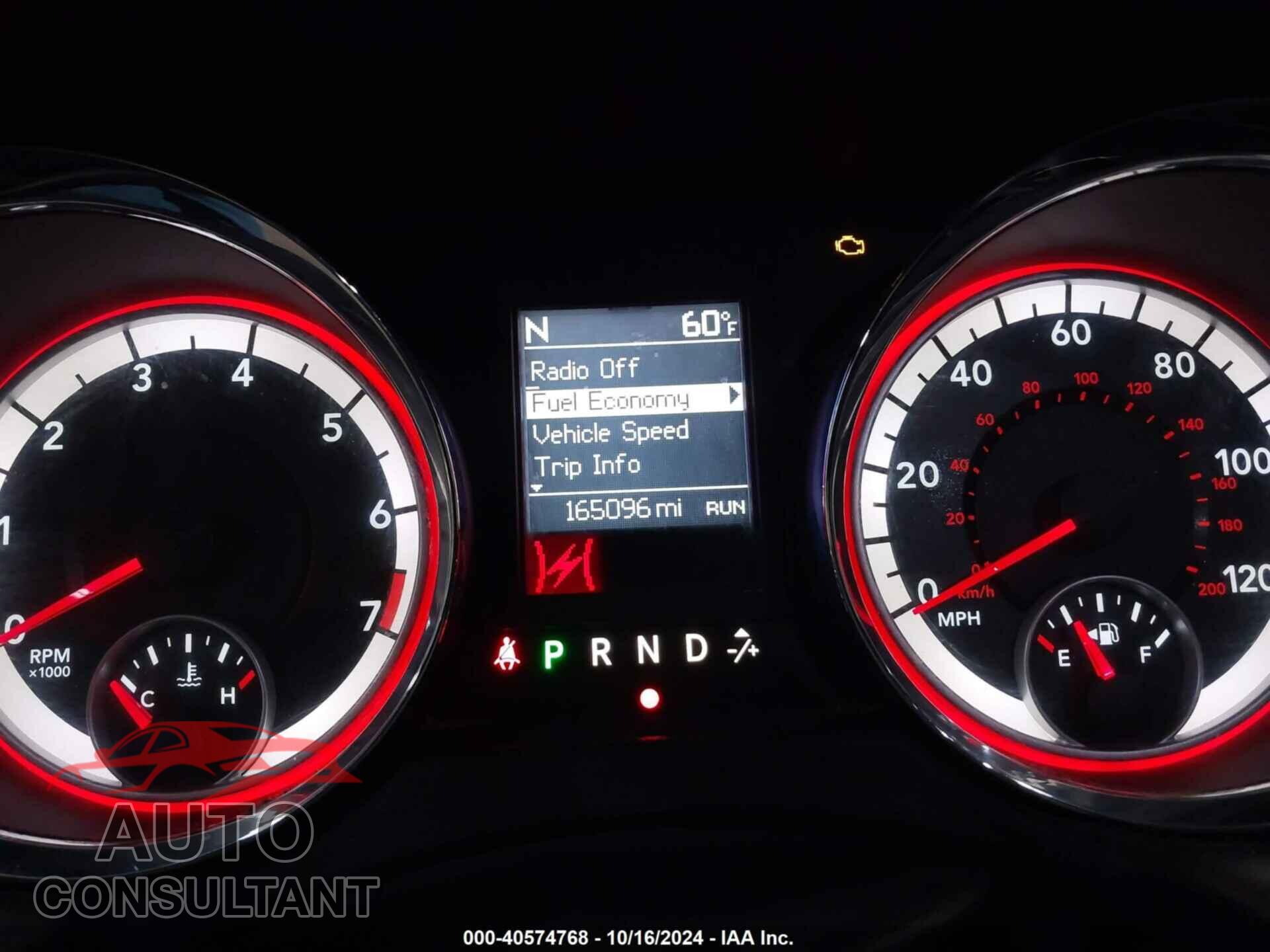 DODGE GRAND CARAVAN 2011 - 2D4RN5DG8BR661266