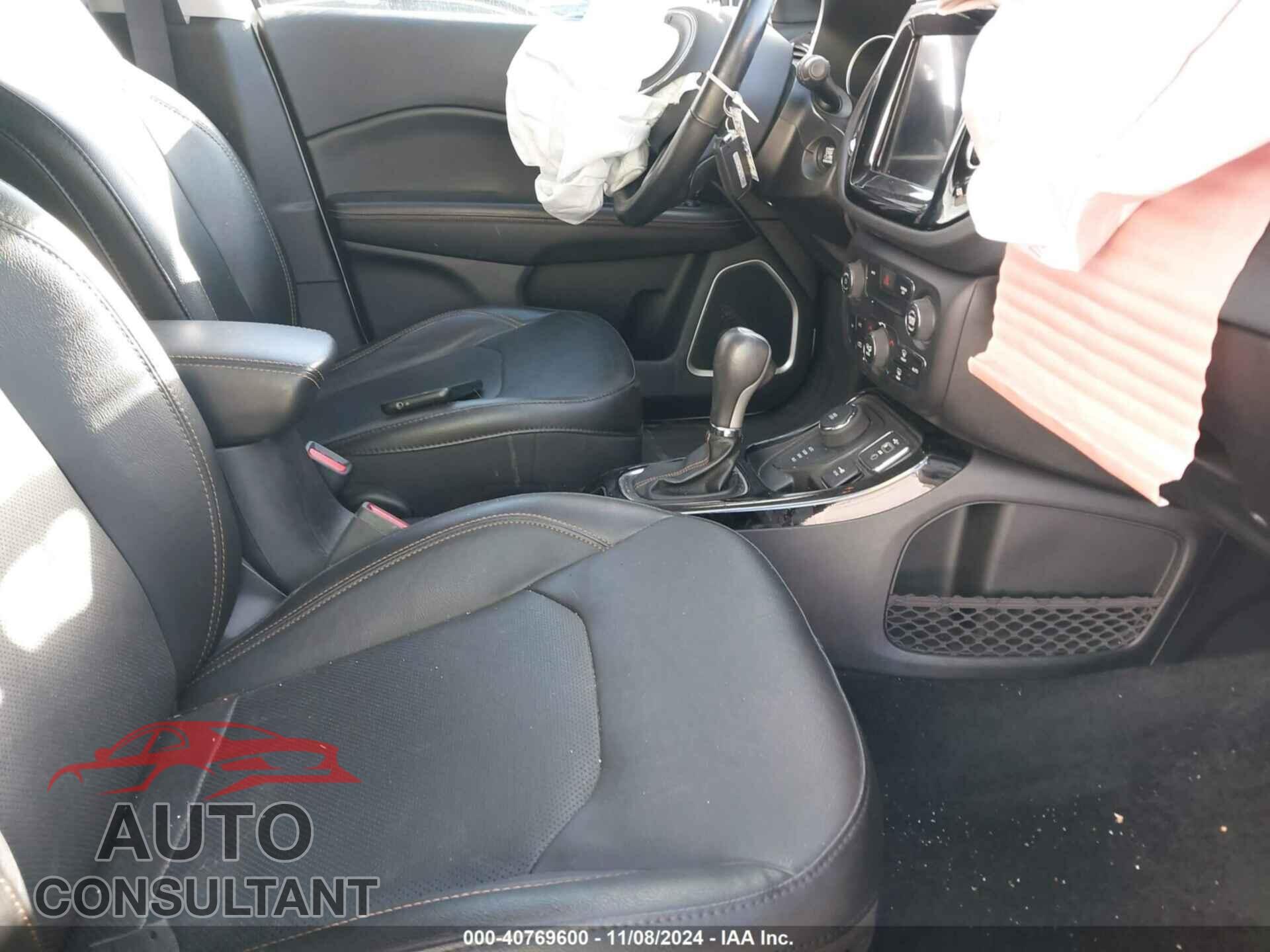 JEEP COMPASS 2020 - 3C4NJDCB2LT138069
