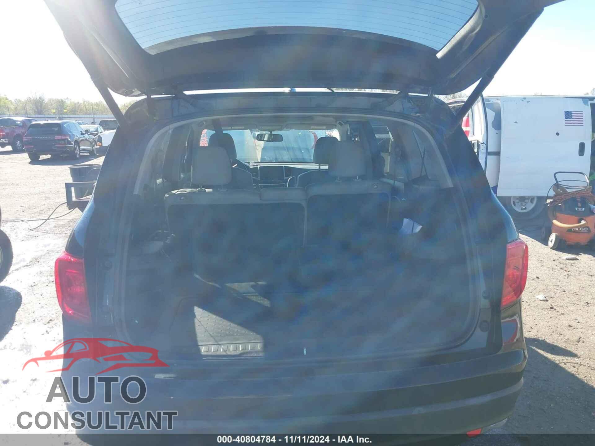 HONDA PILOT 2017 - 5FNYF5H51HB045458