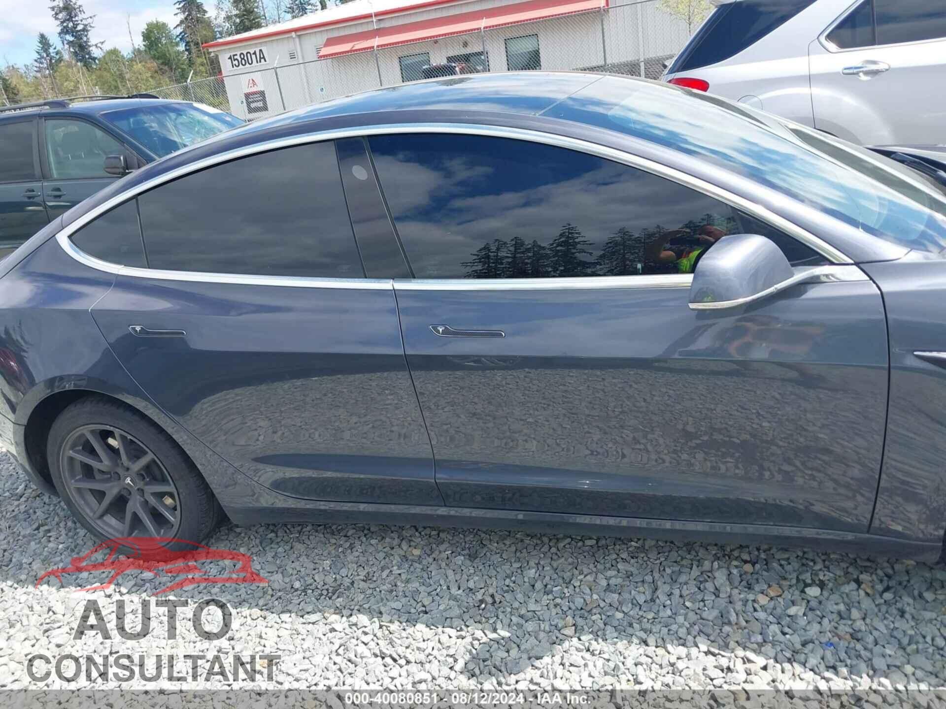 TESLA MODEL 3 2020 - 5YJ3E1EA4LF657928