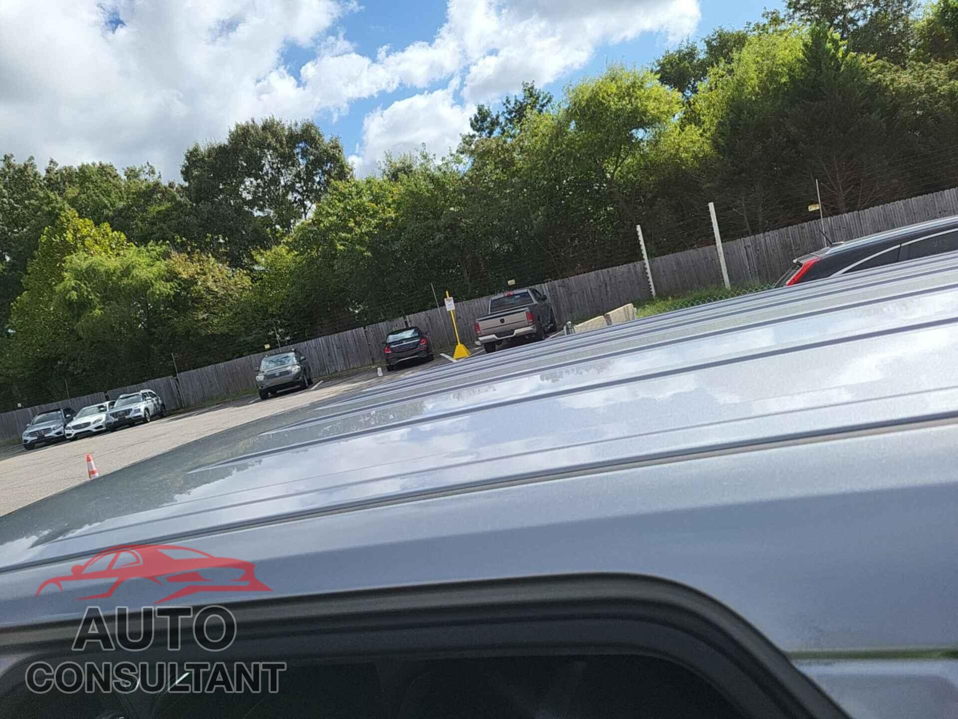 DODGE DURANGO 2019 - 1C4RDJDGXKC676482