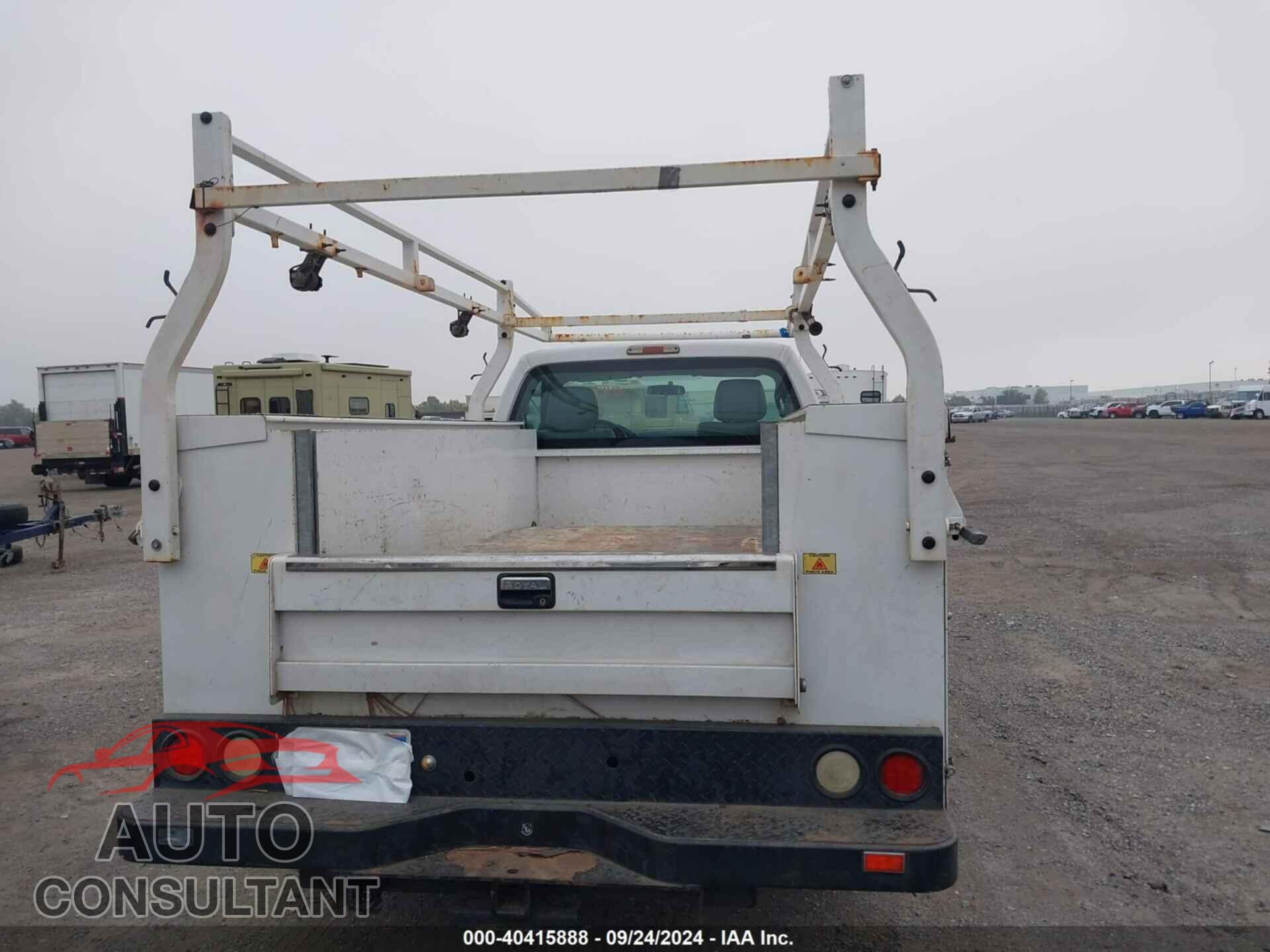 FORD F-350 CHASSIS 2016 - 1FDRF3E67GEA04172
