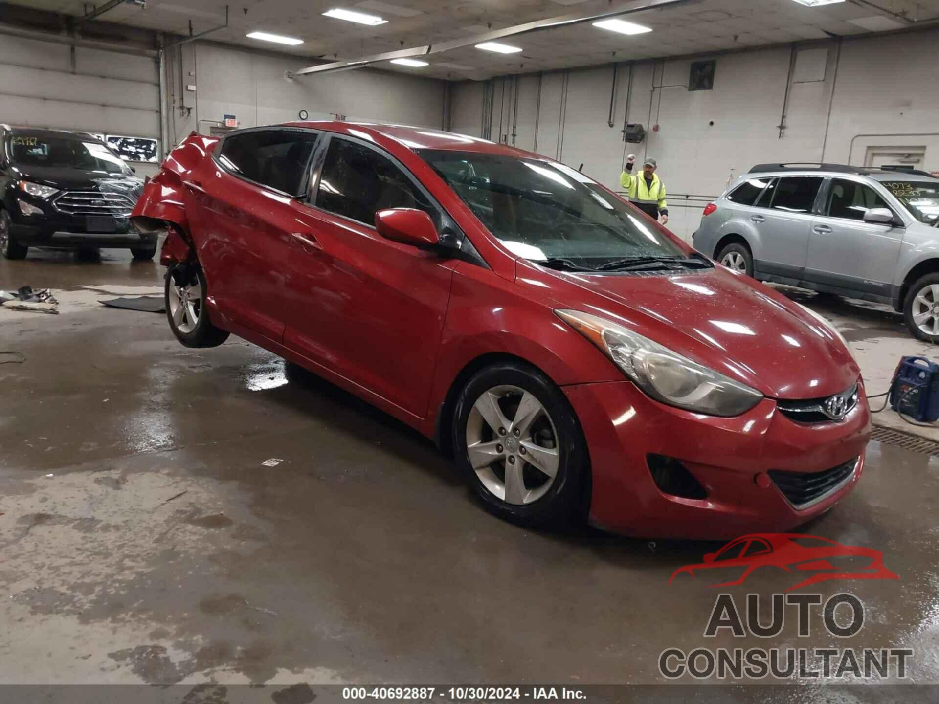 HYUNDAI ELANTRA 2013 - KMHDH4AE3DU502832