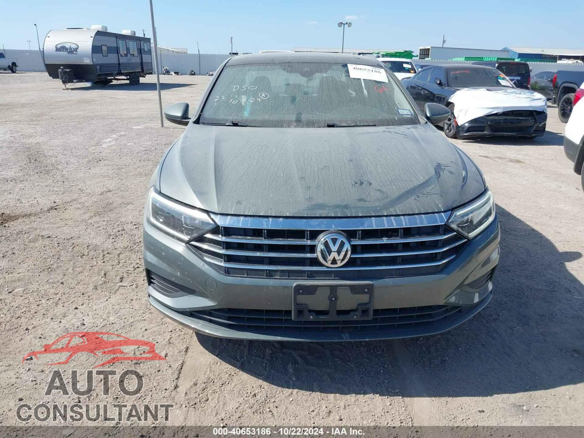 VOLKSWAGEN JETTA 2019 - 3VWEB7BU2KM251415