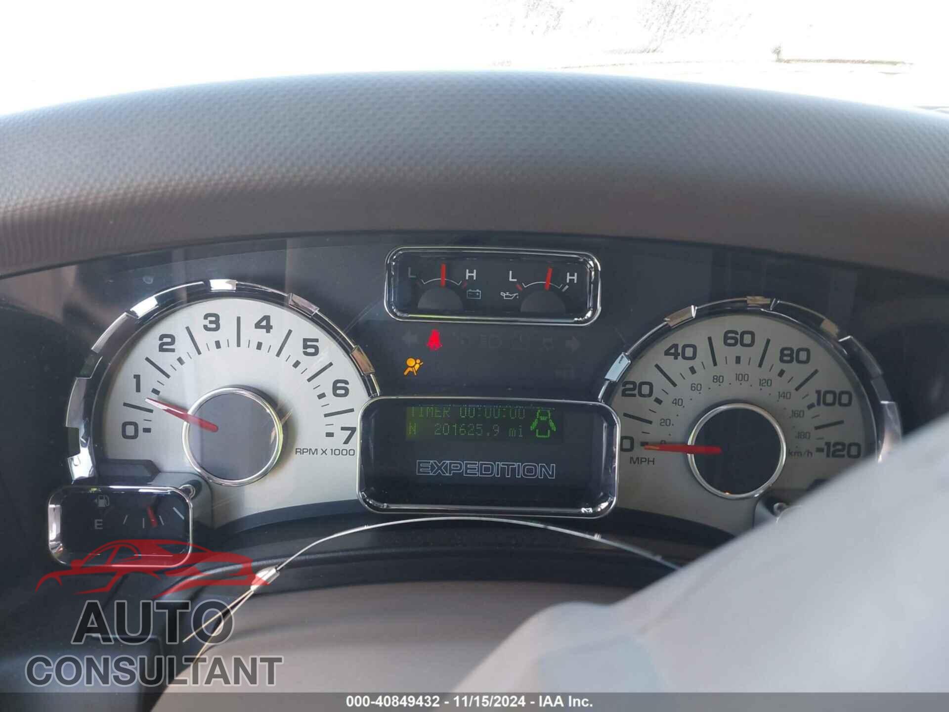 FORD EXPEDITION 2010 - 1FMJU2A54AEB68710