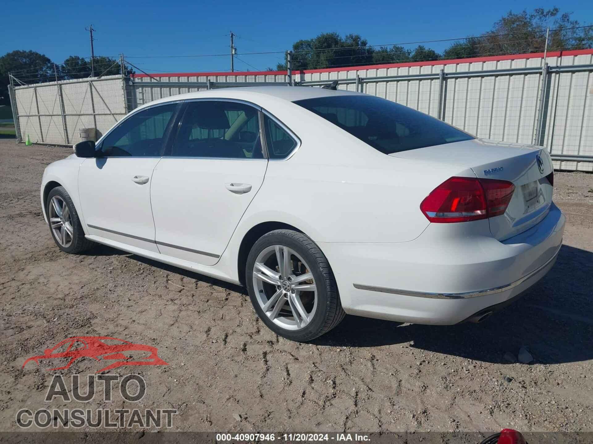 VOLKSWAGEN PASSAT 2015 - 1VWBV7A39FC064702
