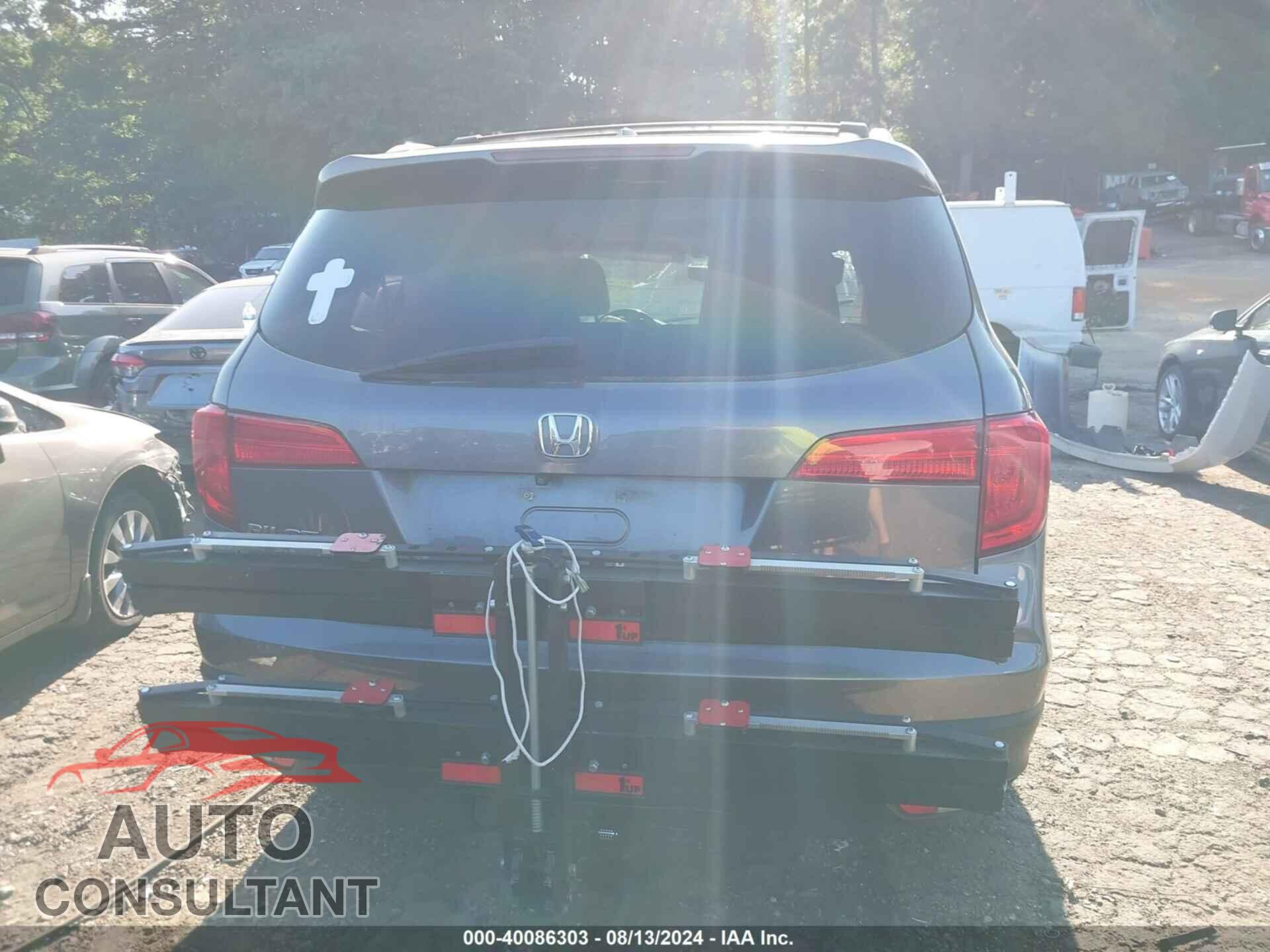 HONDA PILOT 2016 - 5FNYF5H77GB035338