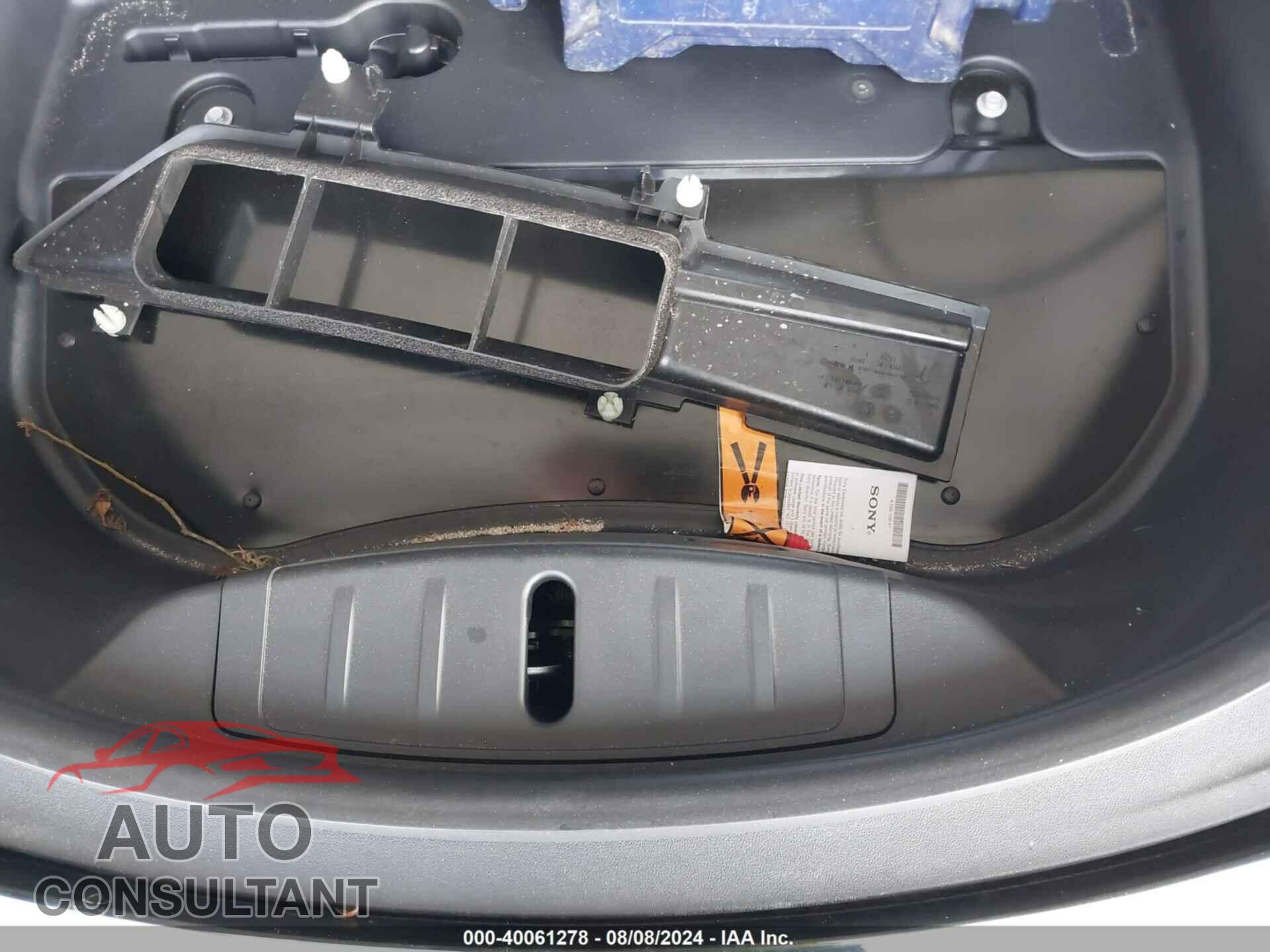 TESLA MODEL 3 2018 - 5YJ3E1EA6JF155189
