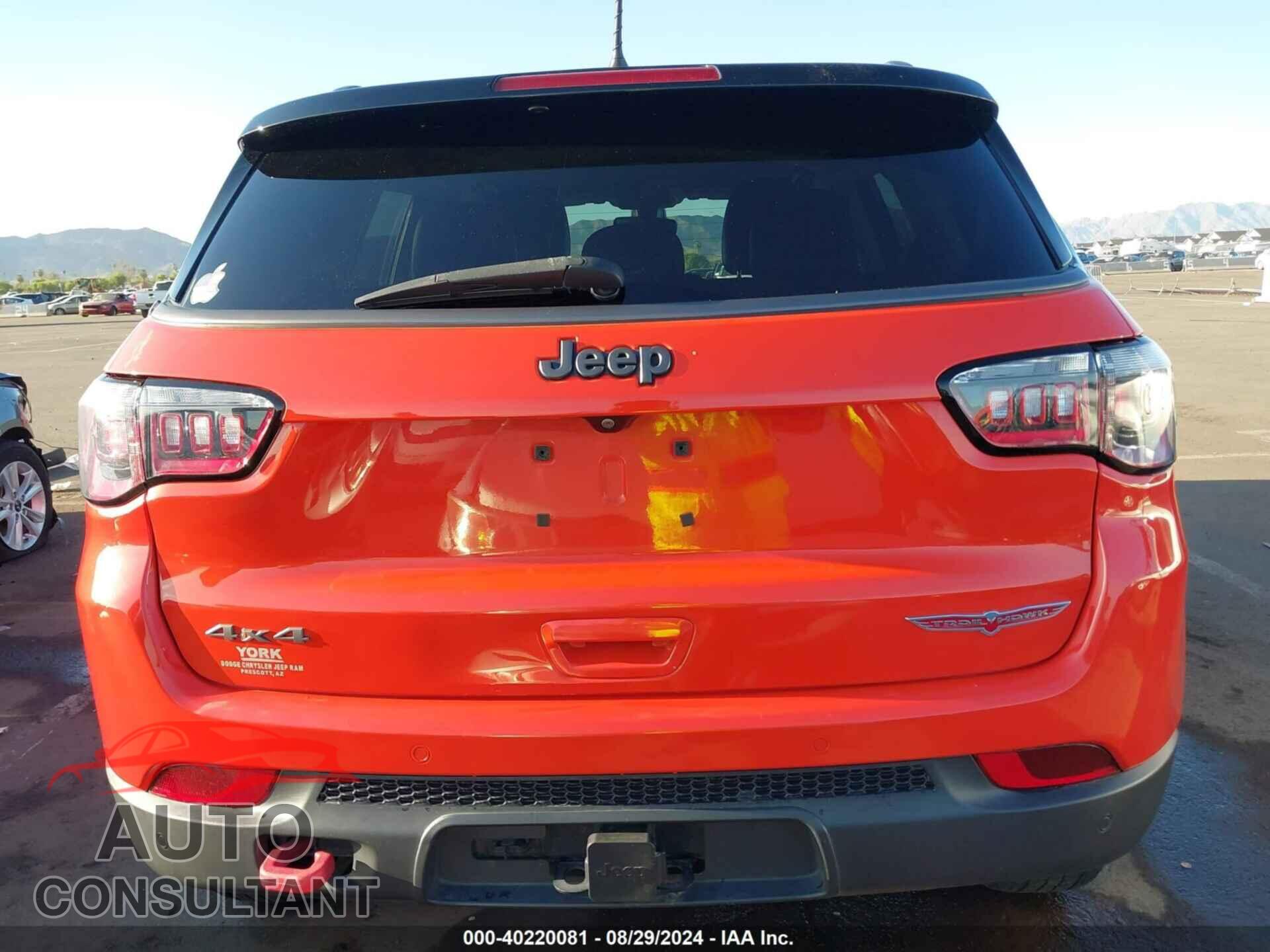 JEEP COMPASS 2020 - 3C4NJDDB2LT245928