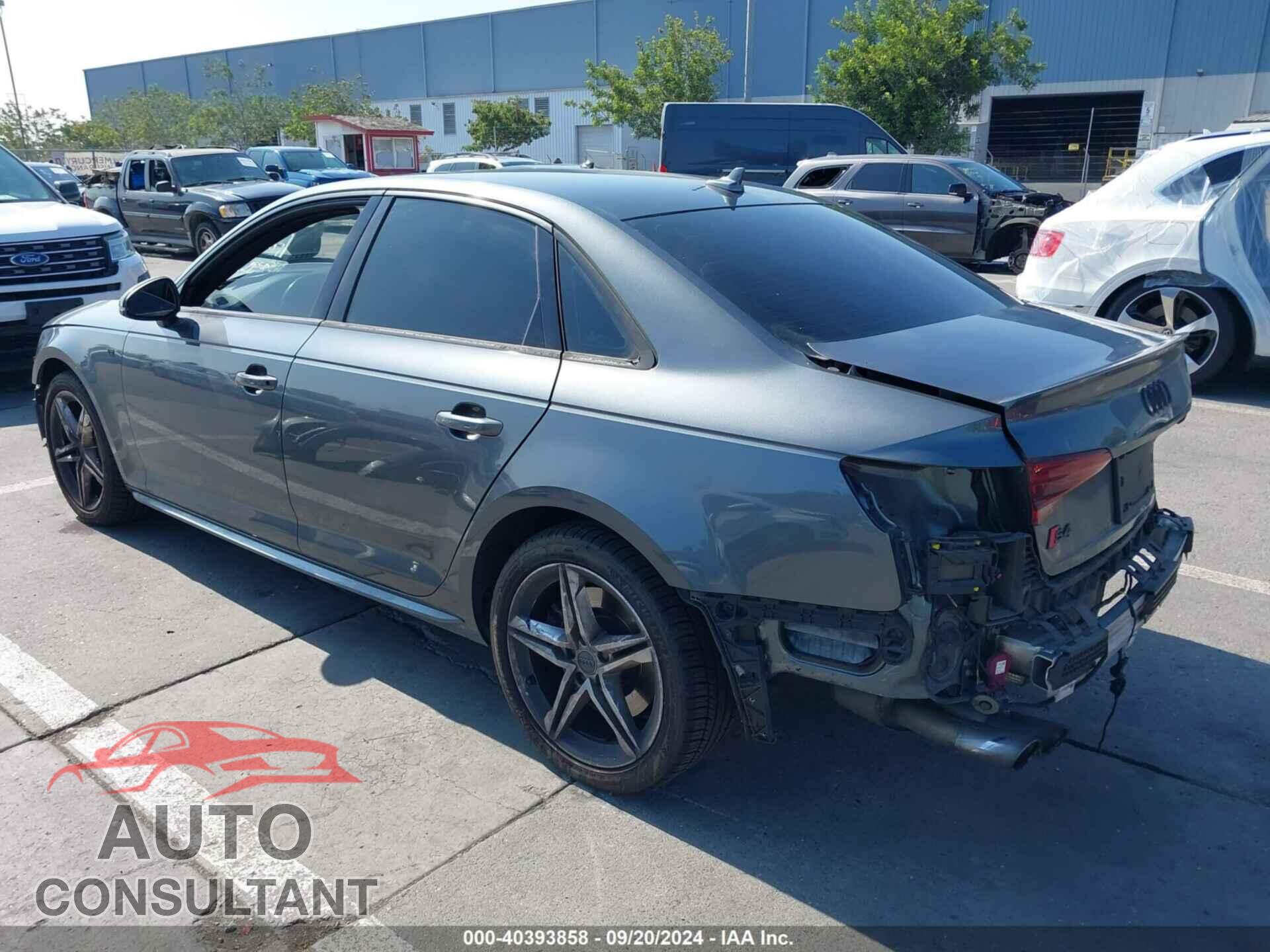 AUDI S4 2018 - WAUB4AF40JA014843