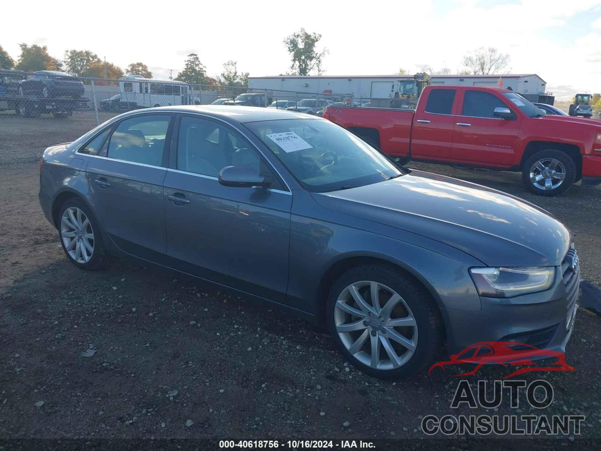 AUDI A4 2013 - WAUFFAFL1DA124856