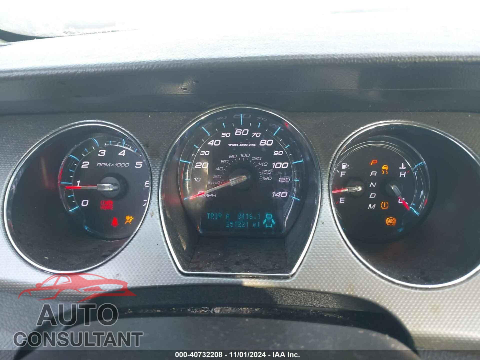 FORD TAURUS 2012 - 1FAHP2EW1CG138252