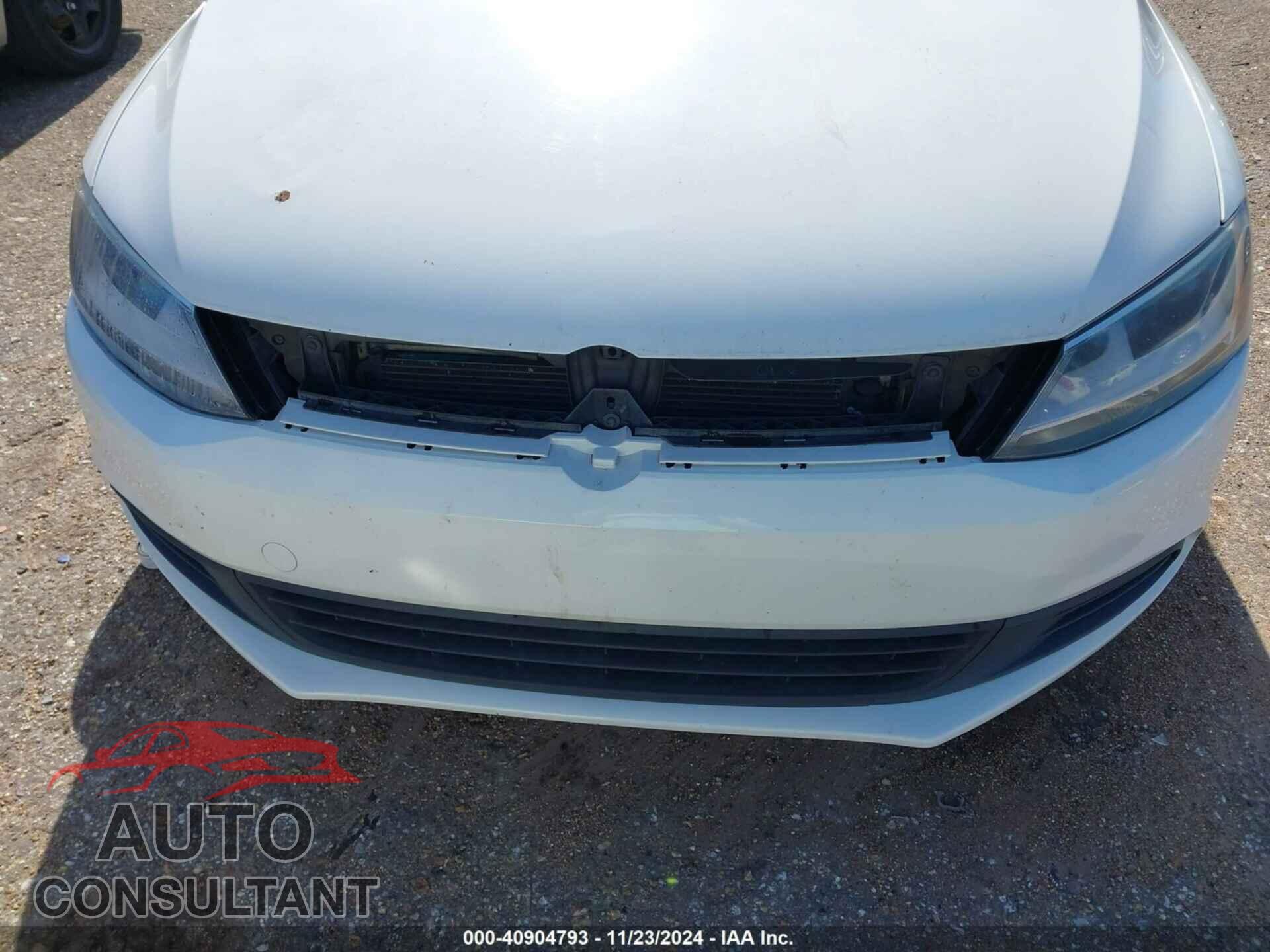 VOLKSWAGEN JETTA 2012 - 3VWLL7AJ2CM087029
