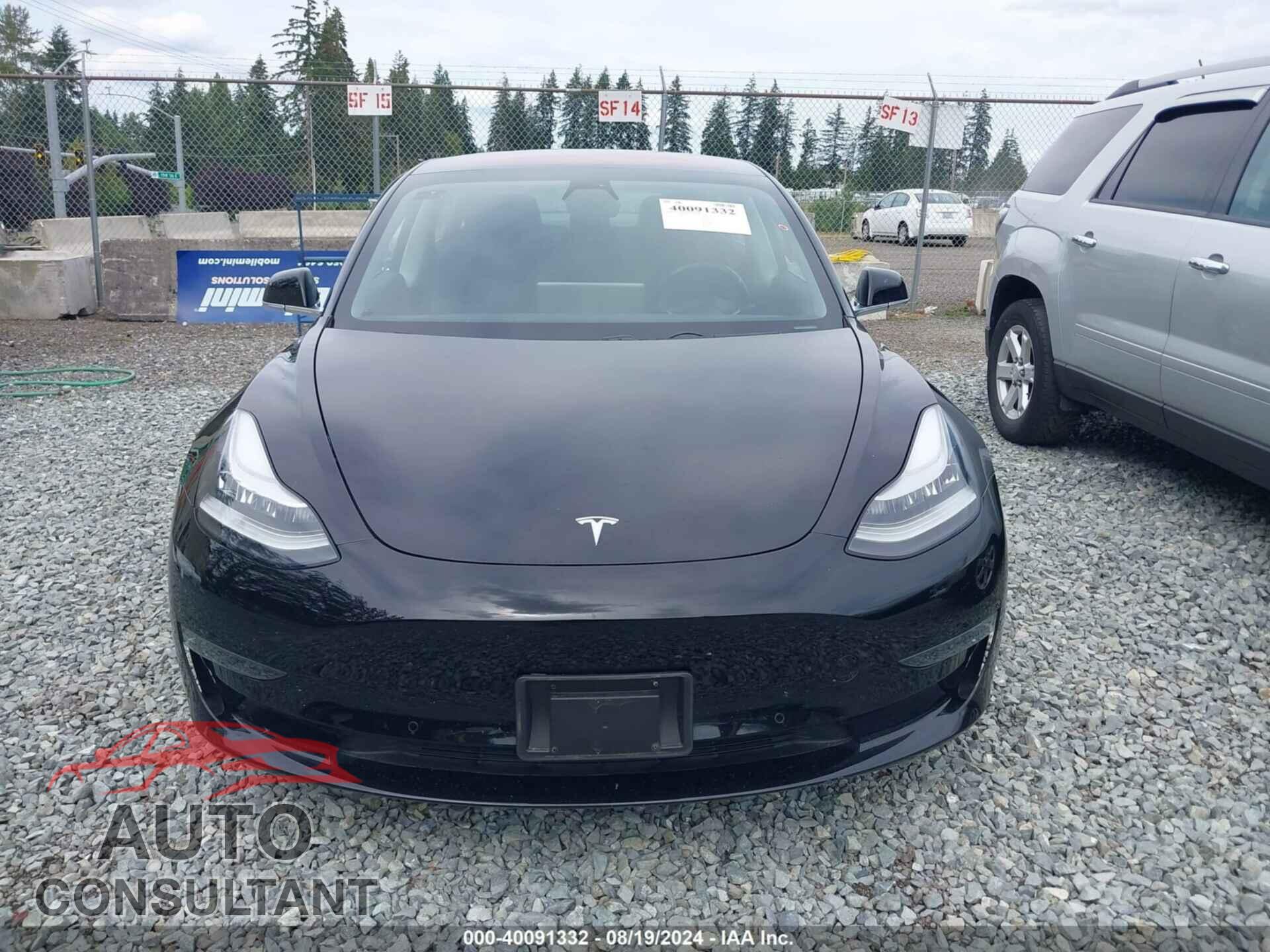 TESLA MODEL 3 2019 - 5YJ3E1EA5KF190114
