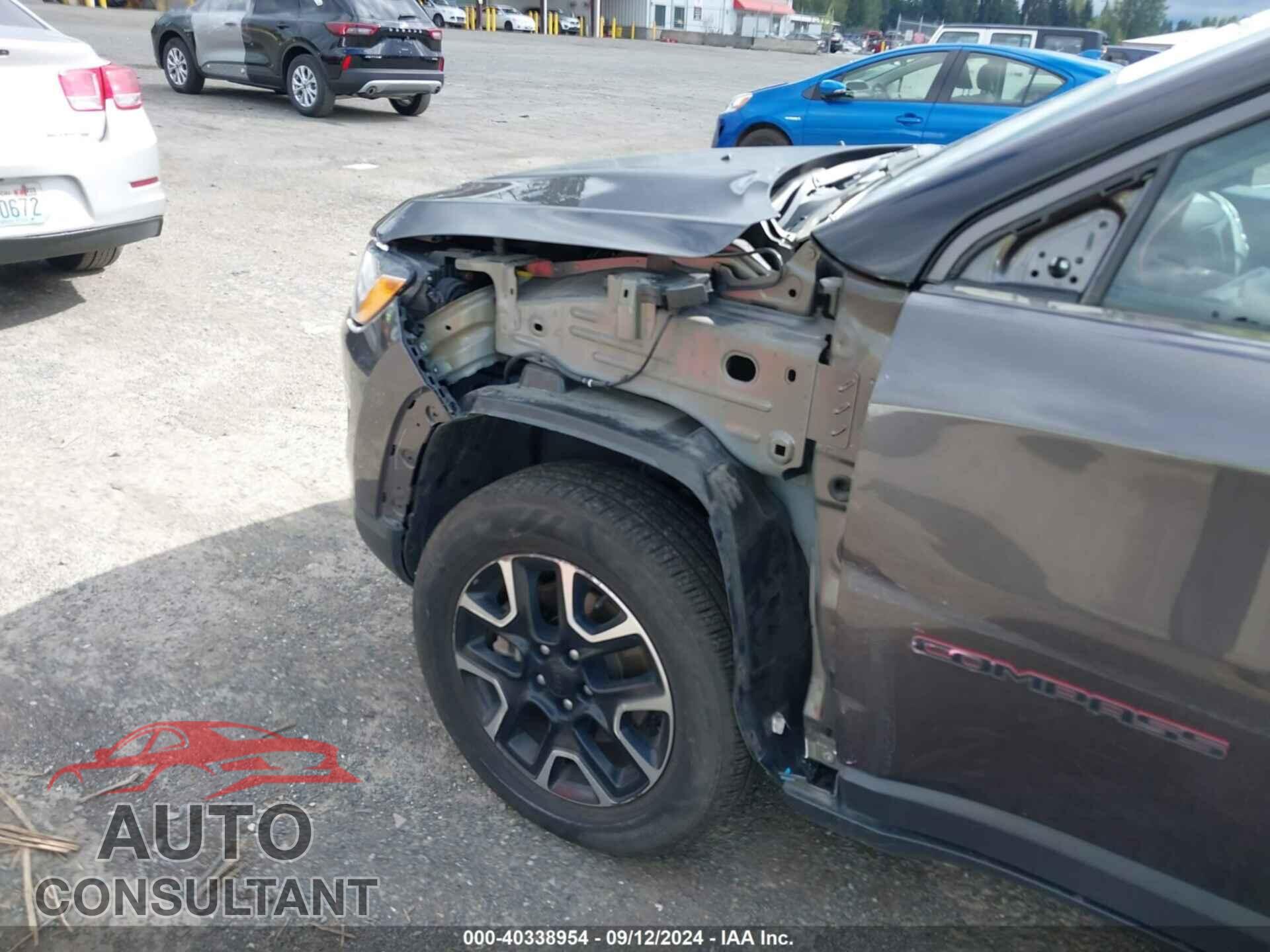 JEEP COMPASS 2021 - 3C4NJDDB3MT591102
