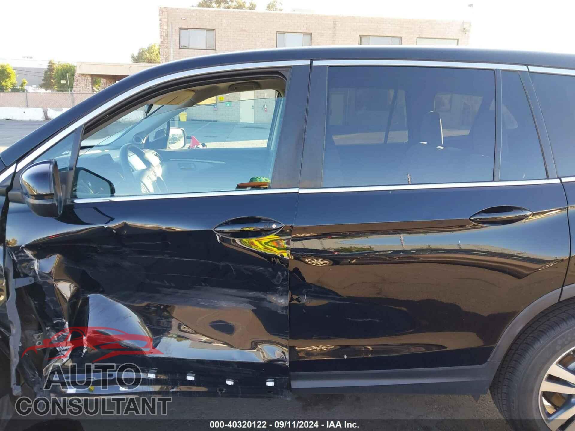 HONDA PILOT 2018 - 5FNYF5H37JB010525