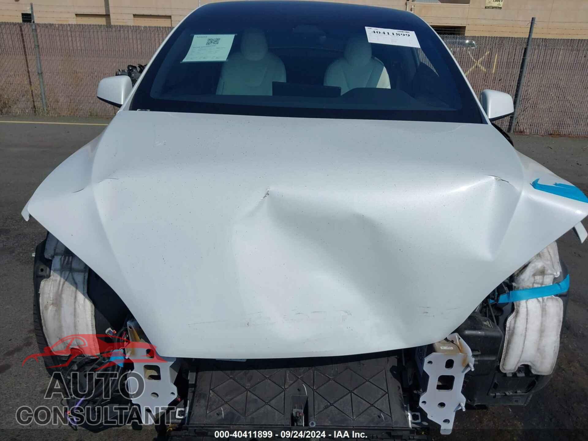 TESLA MODEL X 2022 - 7SAXCBE61NF350957