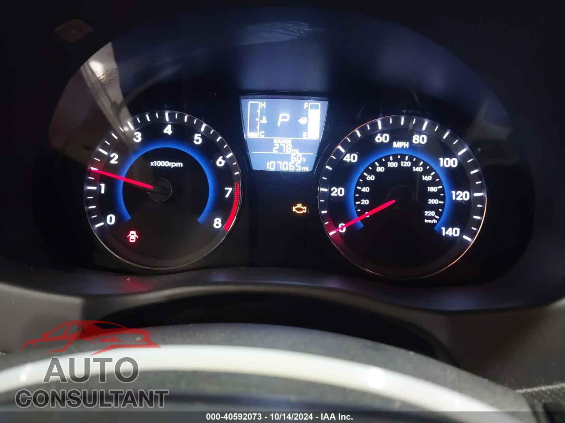 HYUNDAI ACCENT 2017 - KMHCT4AE2HU240527