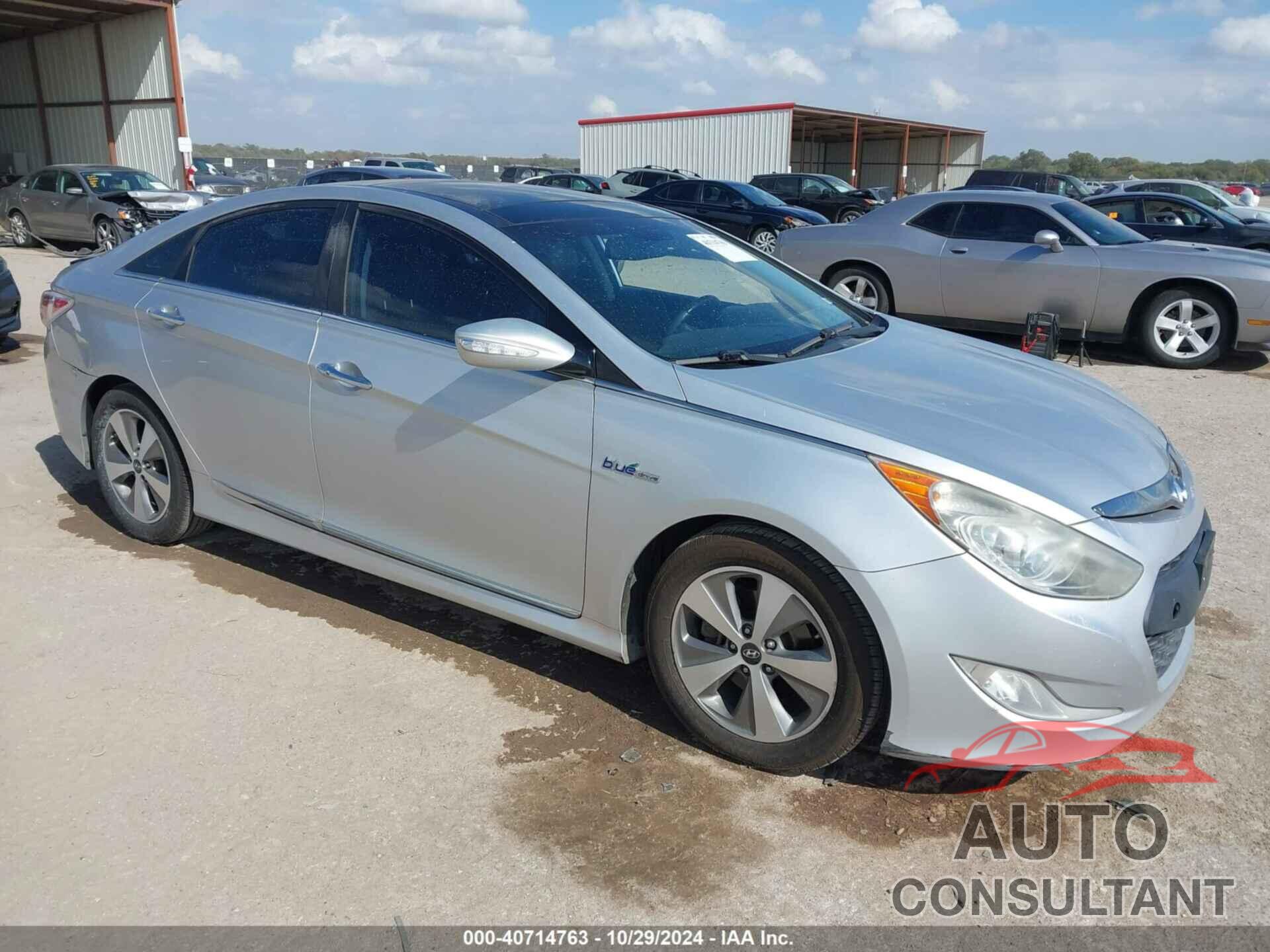 HYUNDAI SONATA HYBRID 2012 - KMHEC4A47CA023176