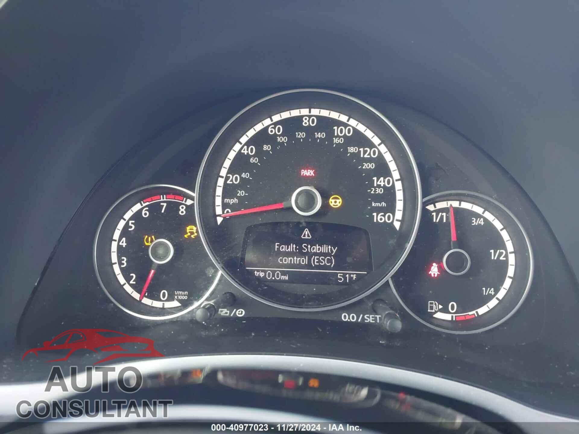 VOLKSWAGEN BEETLE 2013 - 3VW8A7AT5DM802612