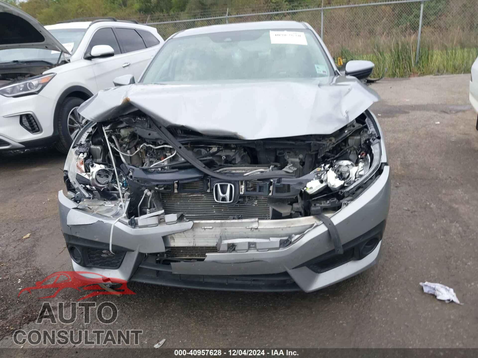 HONDA CIVIC 2018 - 19XFC2F66JE017242