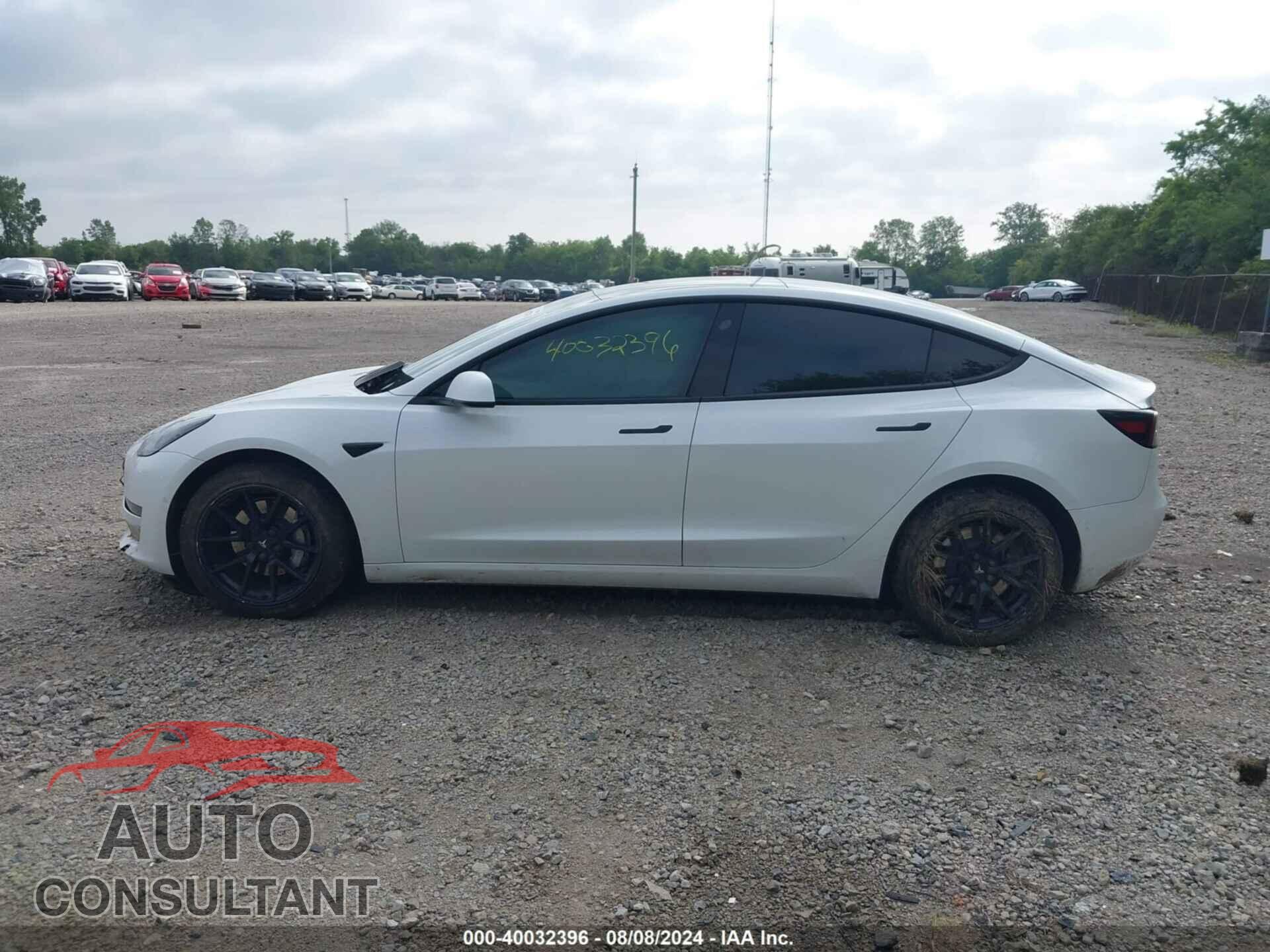 TESLA MODEL 3 2021 - 5YJ3E1EA6MF874205