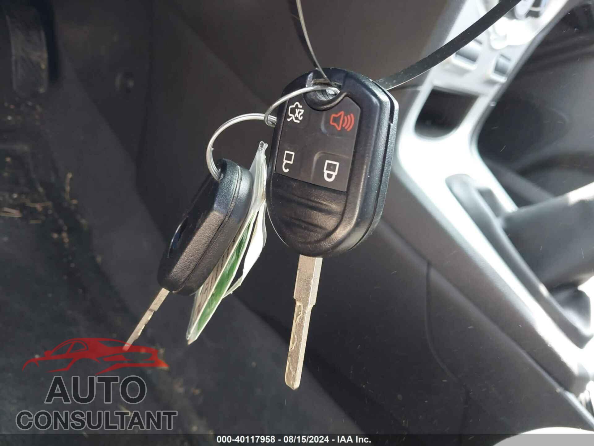 FORD FIESTA 2018 - 3FADP4EJ4JM142183