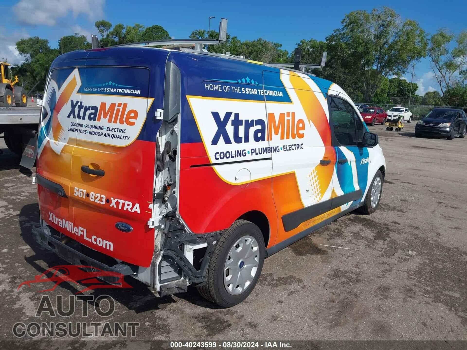 FORD TRANSIT CONNECT 2017 - NM0LS7F72H1329726