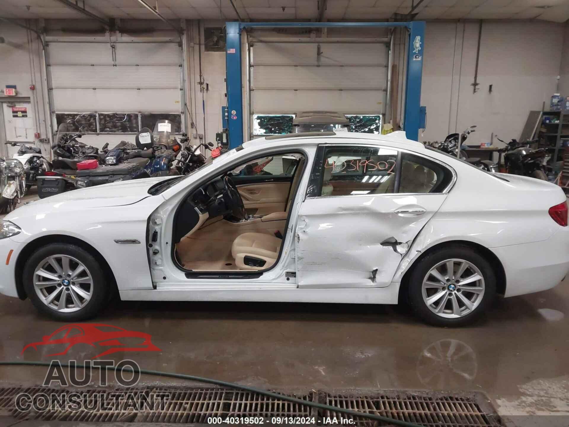 BMW 528I 2015 - WBA5A5C53FD513300