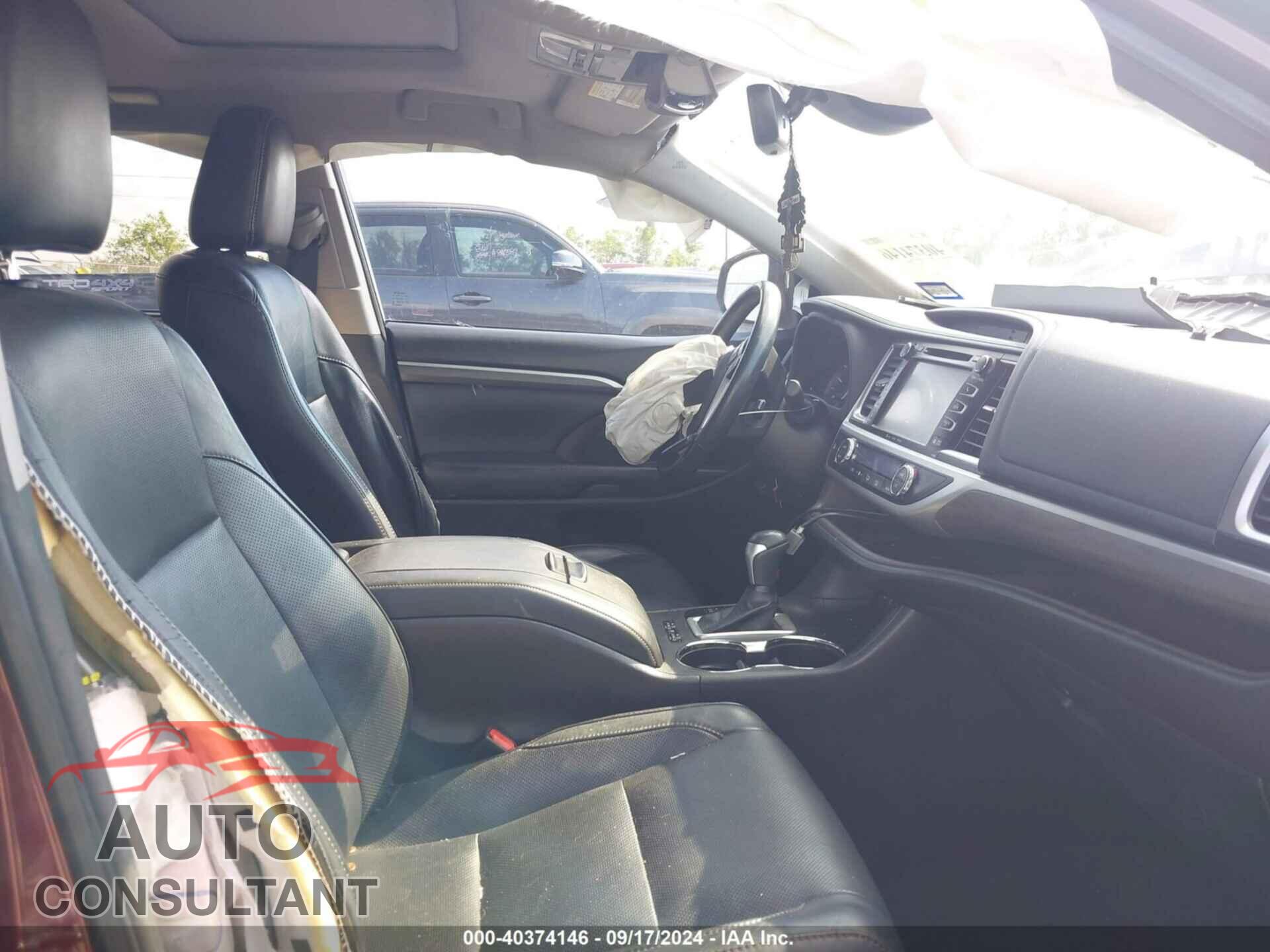 TOYOTA HIGHLANDER 2017 - 5TDYZRFH2HS207699