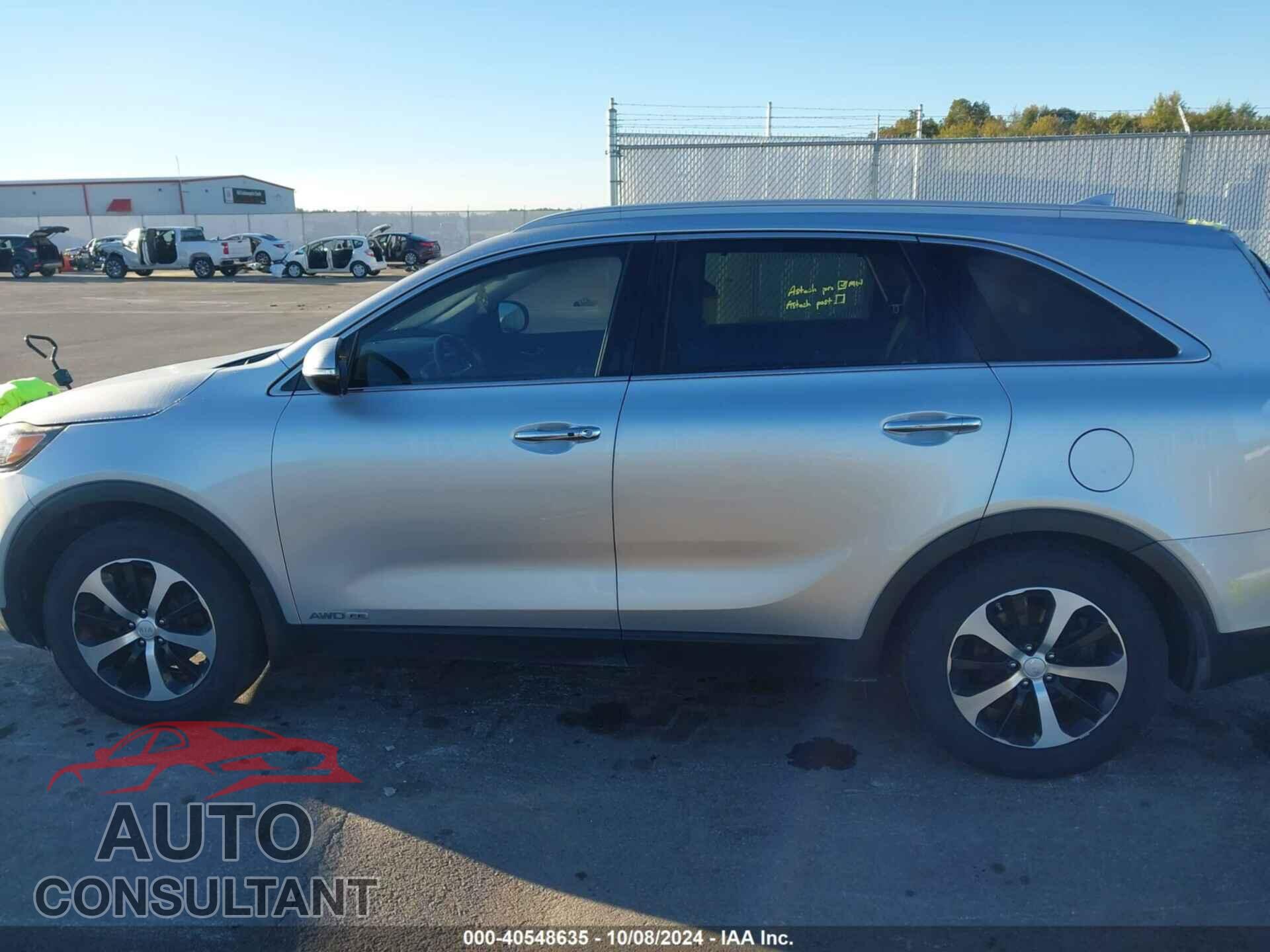 KIA SORENTO 2017 - 5XYPHDA55HG233225