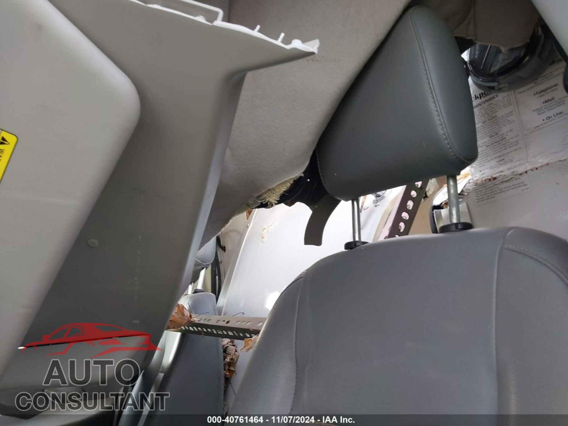 FORD TRANSIT-350 CUTAWAY 2018 - 1FDBW5PMXJKA70605