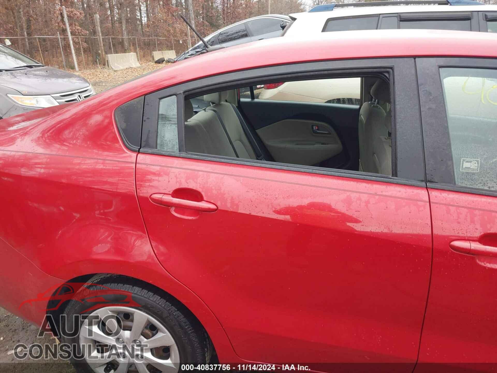 KIA RIO 2015 - KNADM4A36F6506960