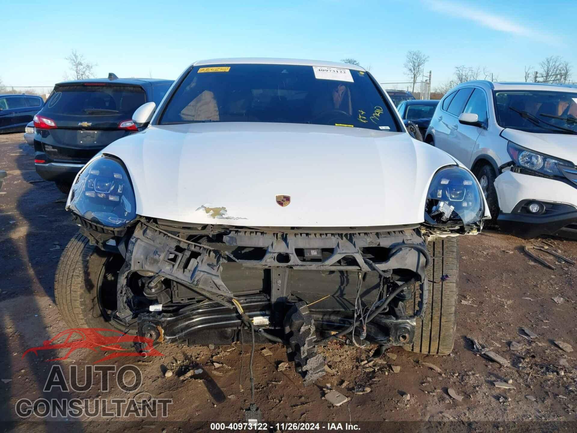 PORSCHE CAYENNE 2017 - WP1AA2A29HKA86260