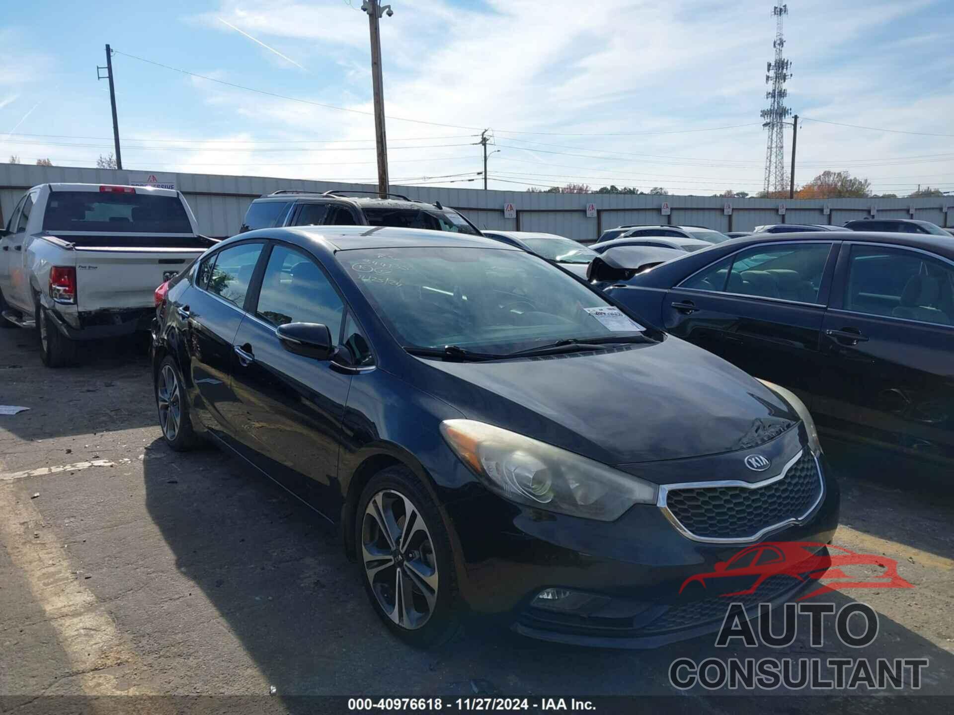 KIA FORTE 2016 - KNAFX4A86G5528170