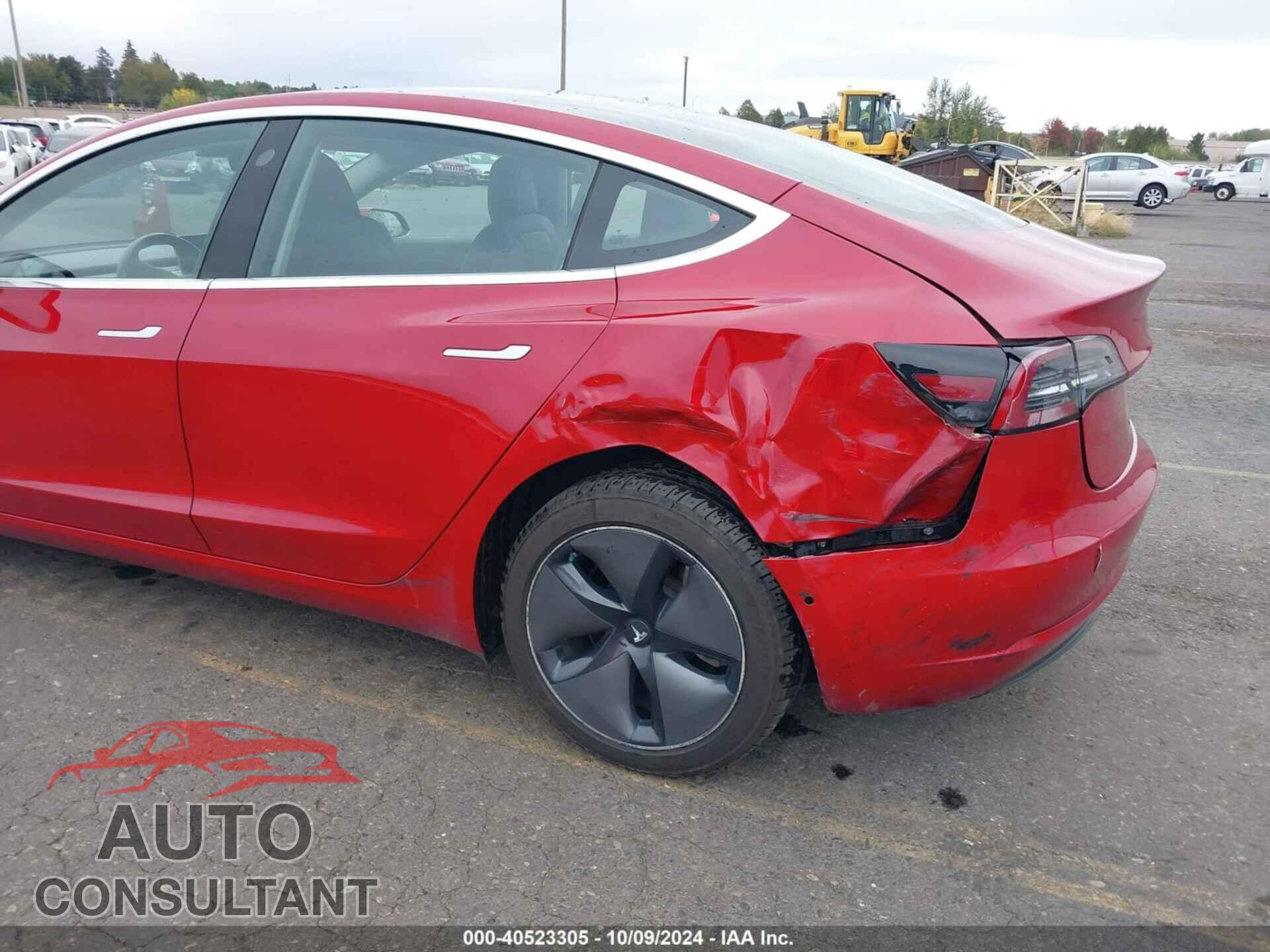 TESLA MODEL 3 2018 - 5YJ3E1EB7JF114661