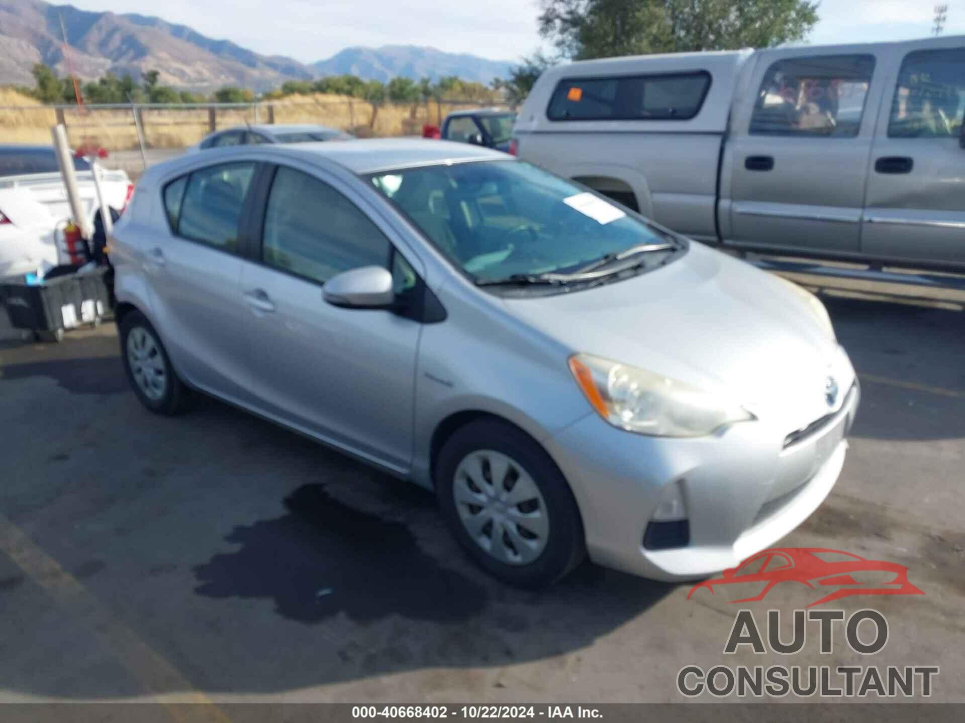 TOYOTA PRIUS C 2012 - JTDKDTB31C1502469