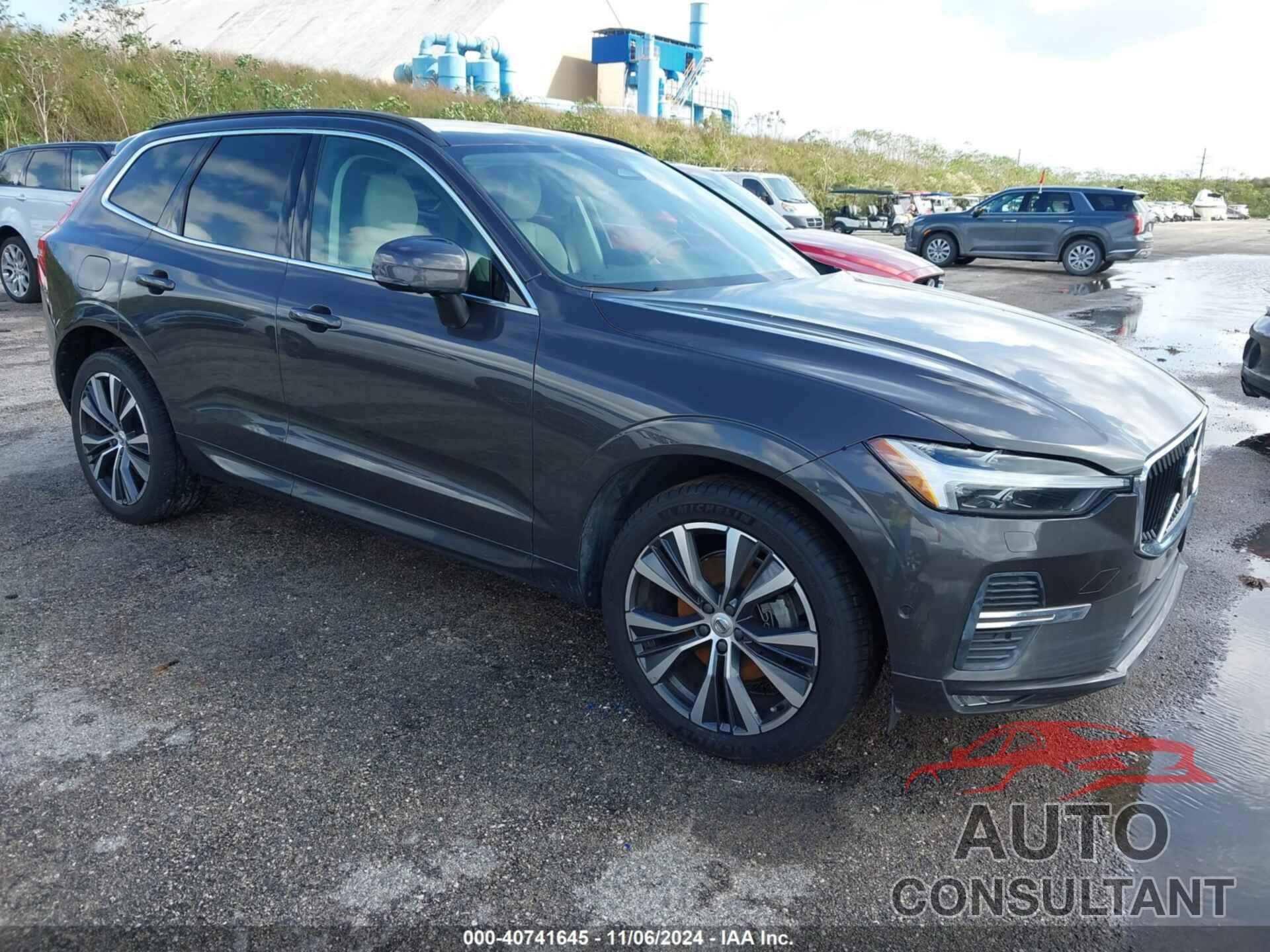 VOLVO XC60 2022 - YV4L12DK9N1910083