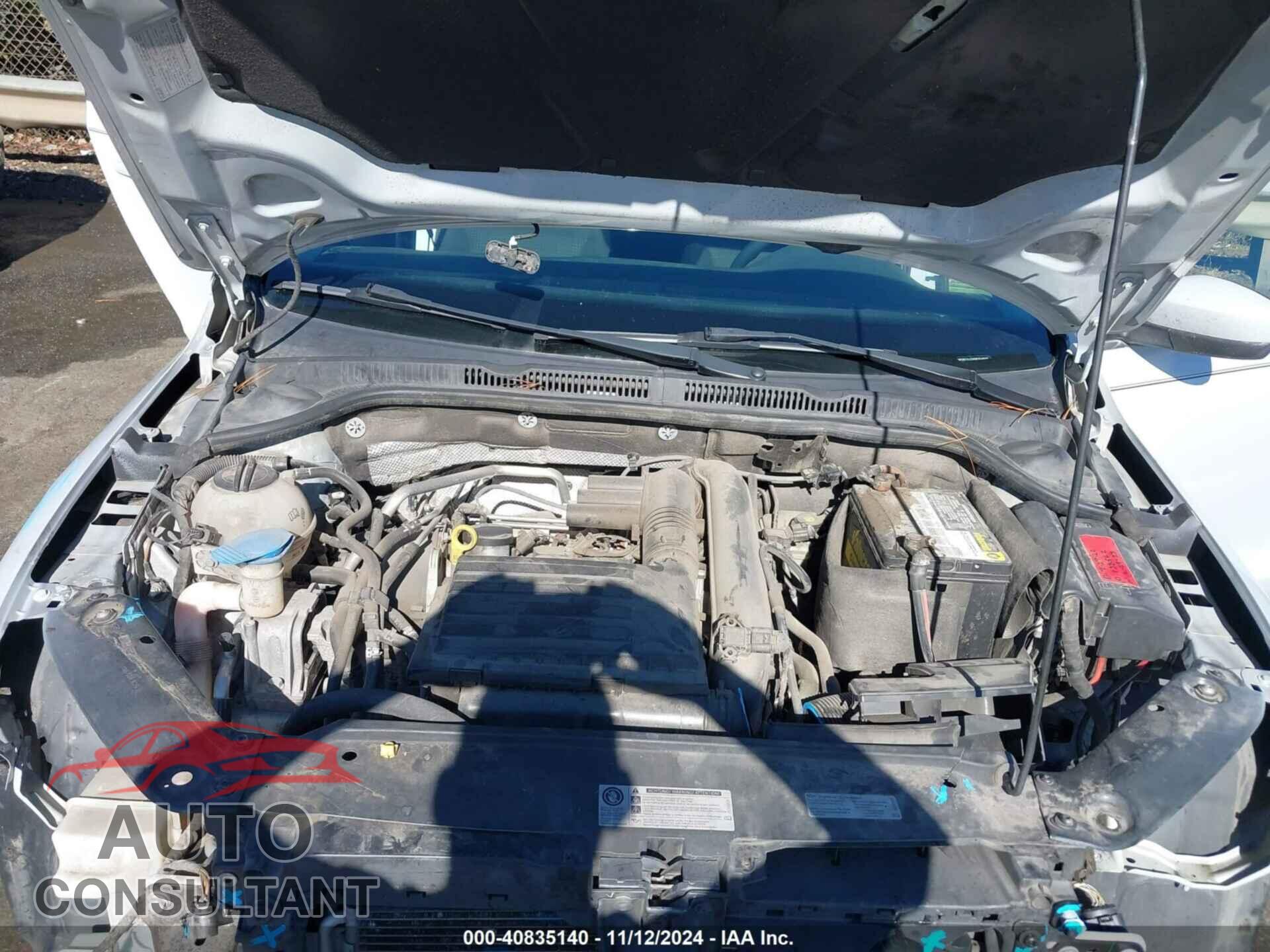 VOLKSWAGEN JETTA 2017 - 3VW2B7AJ2HM304665