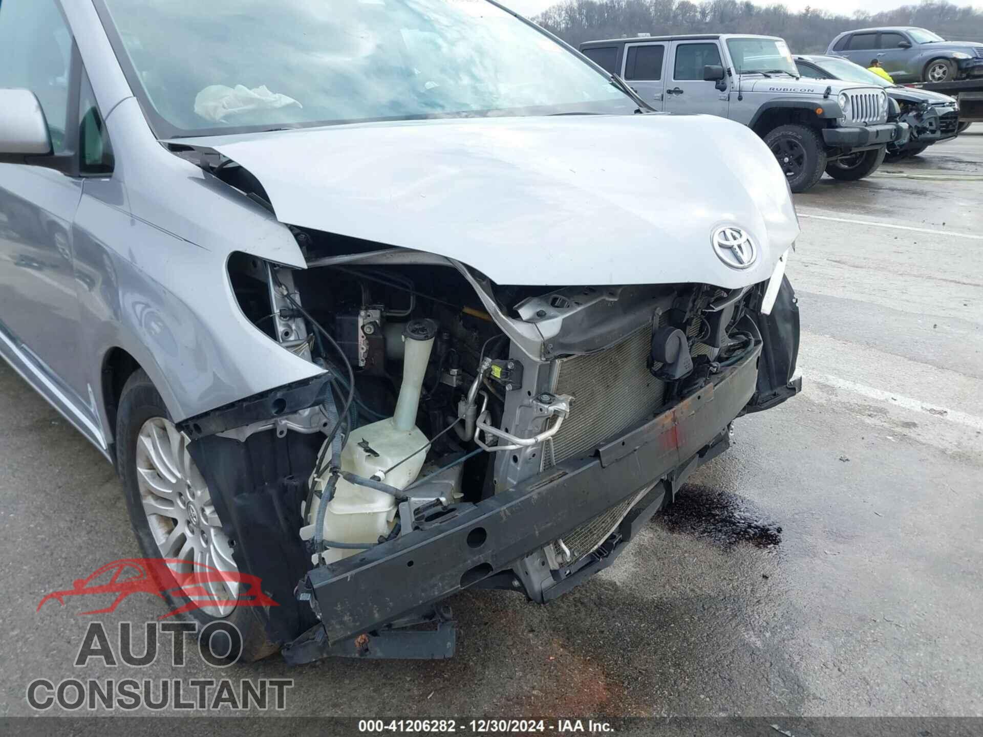 TOYOTA SIENNA 2012 - 5TDYK3DC2CS209194
