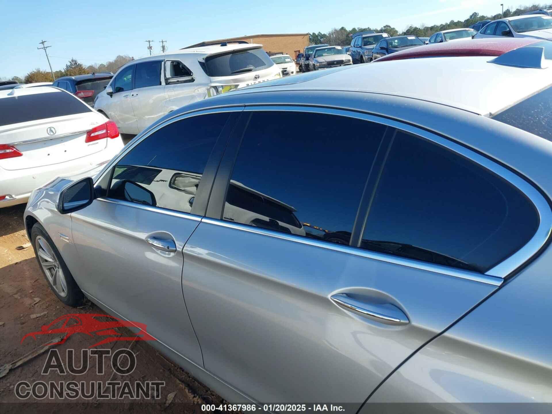 BMW 528I 2015 - WBA5A5C52FD517063
