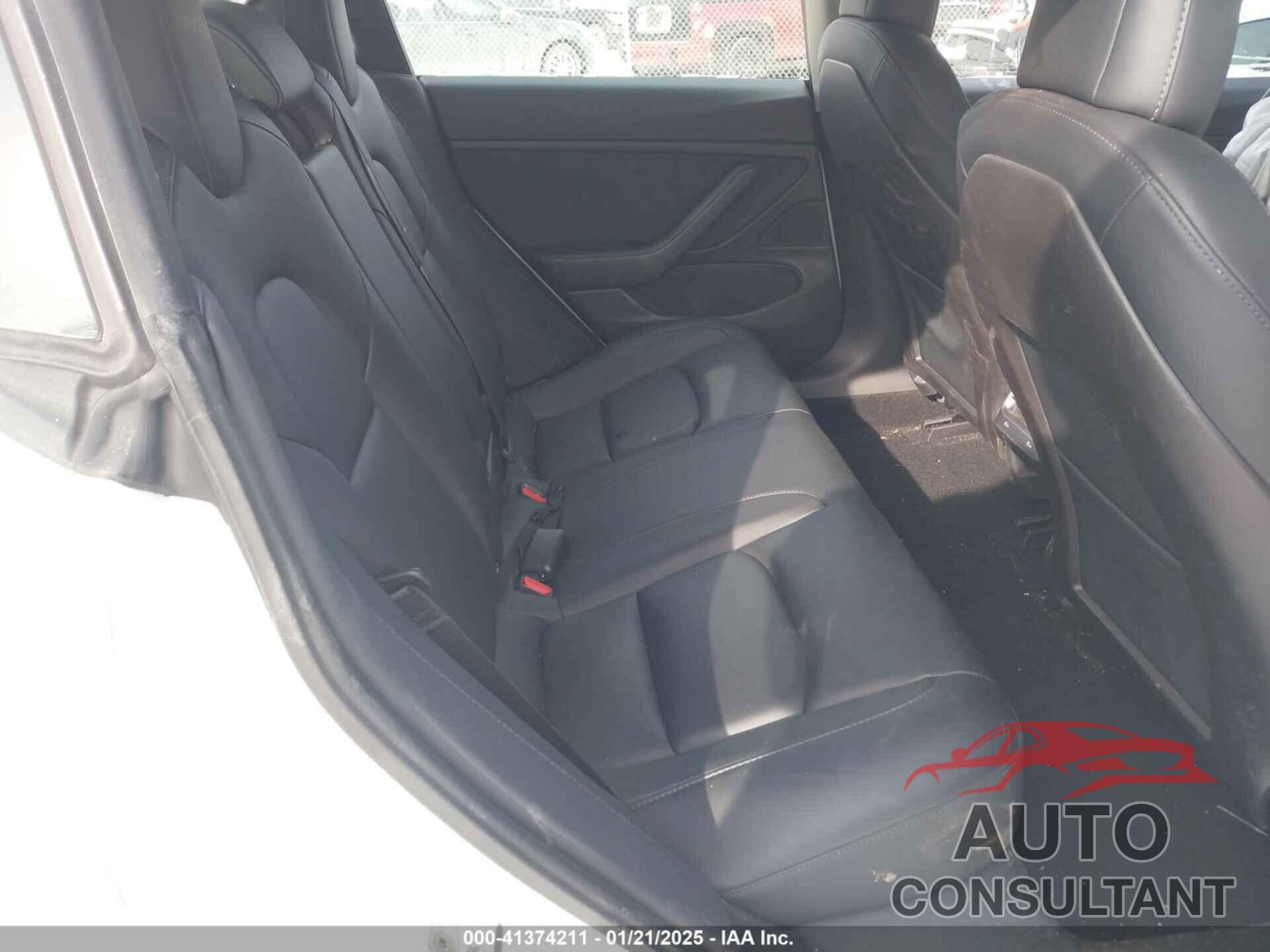 TESLA MODEL 3 2020 - 5YJ3E1EB0LF617807