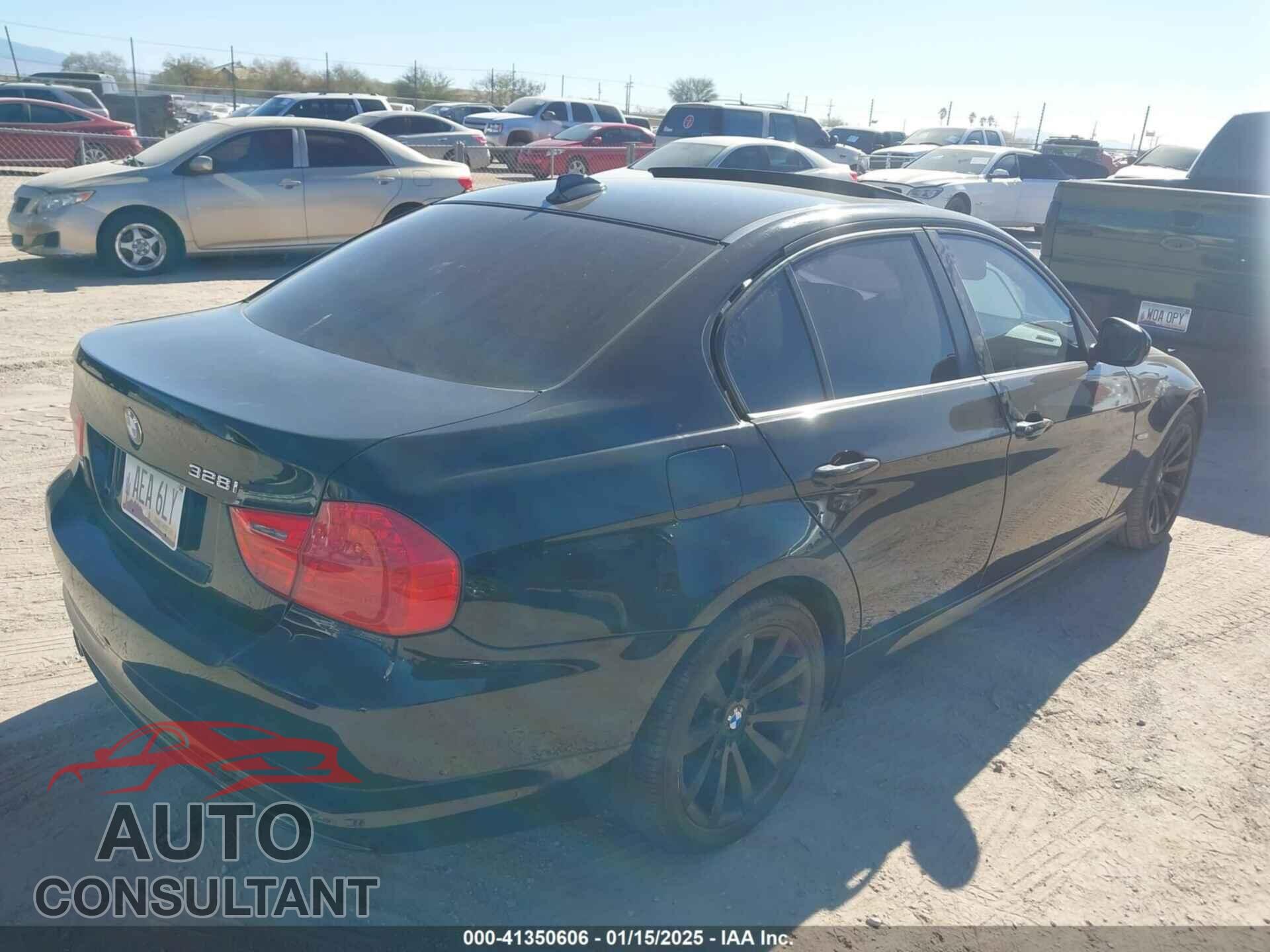 BMW 328I 2011 - WBAPH7C52BE674662