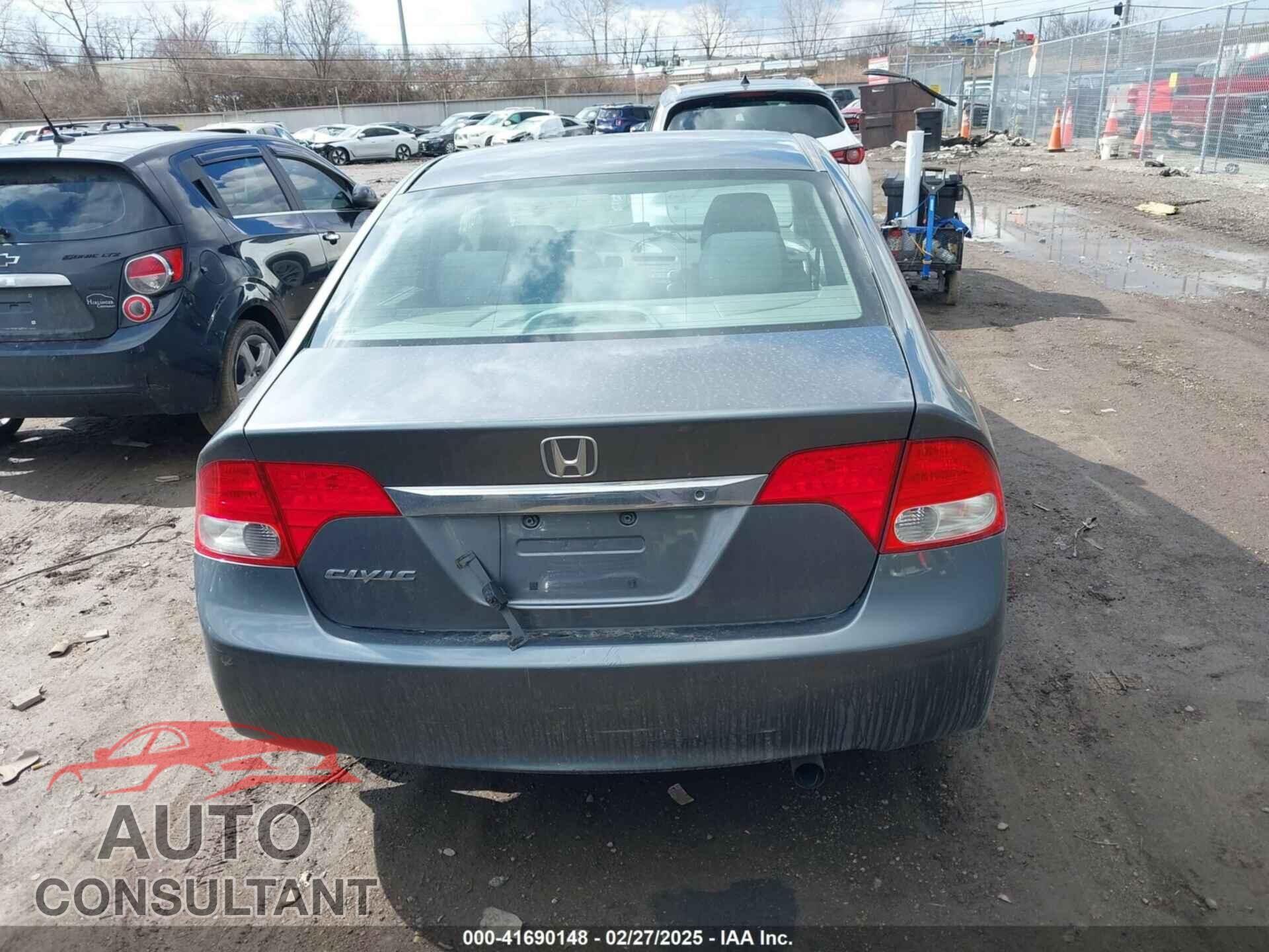 HONDA CIVIC 2009 - 19XFA165X9E009986