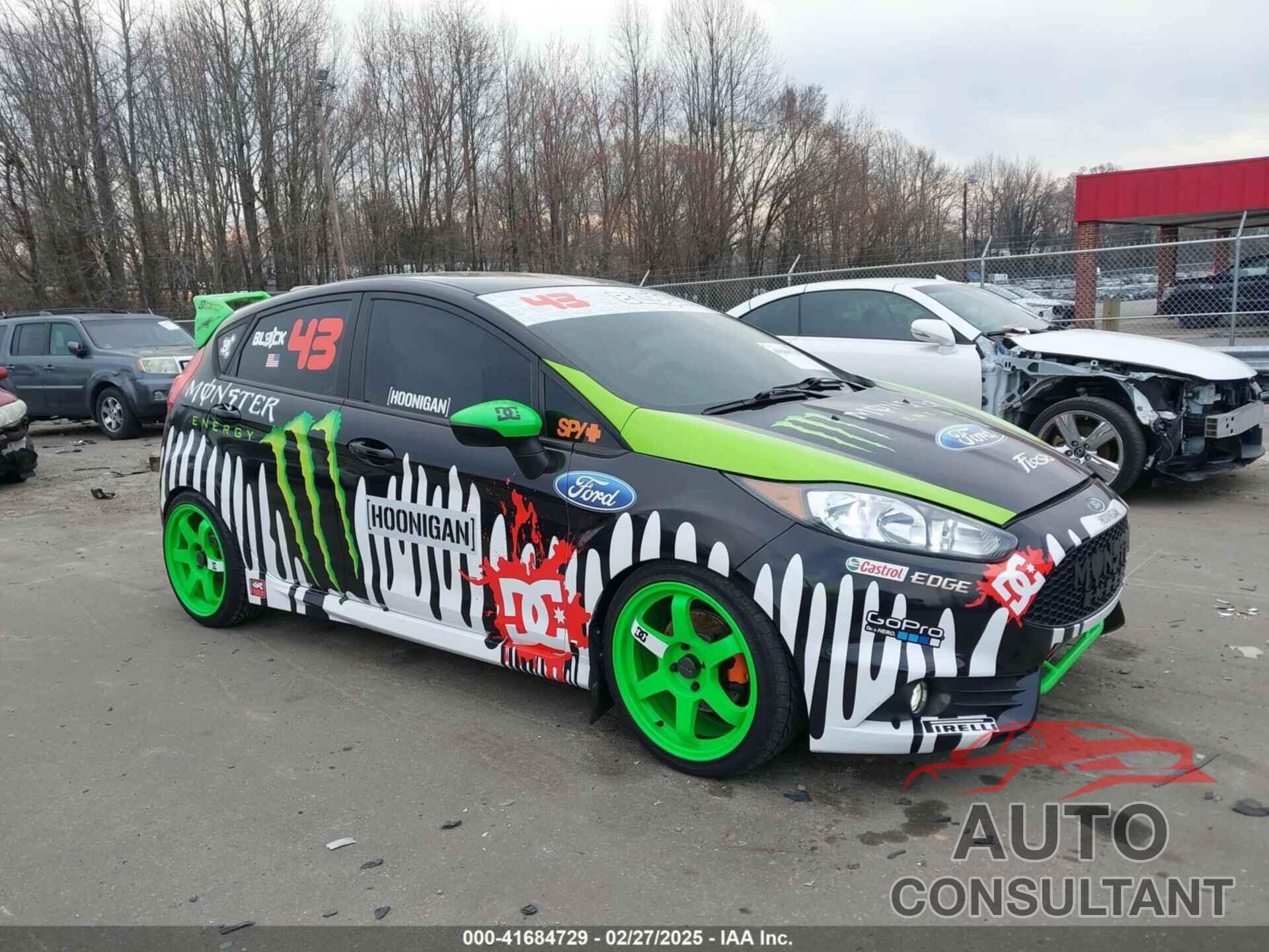 FORD FIESTA 2015 - 3FADP4GXXFM171020