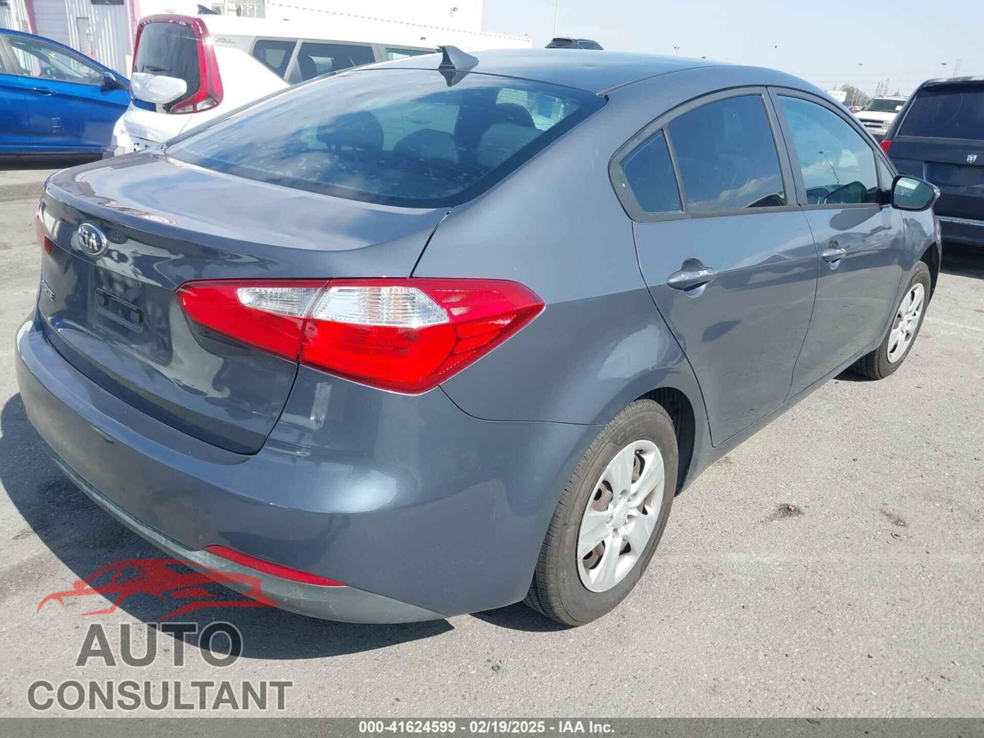 KIA FORTE 2015 - KNAFX4A68F5293476